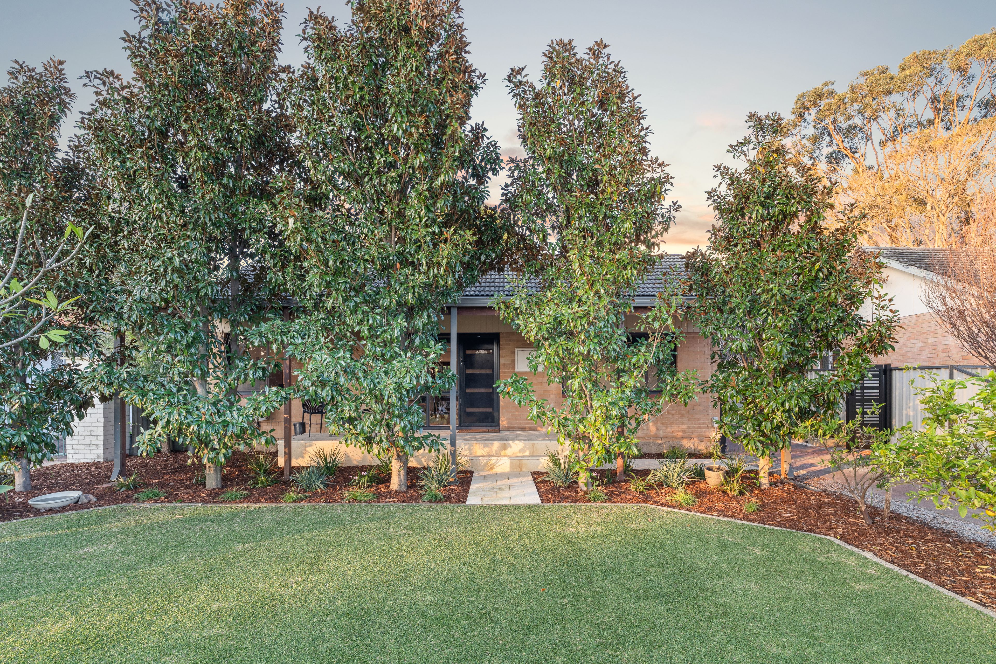 27 Williamson Avenue, Belmont, WA 6104