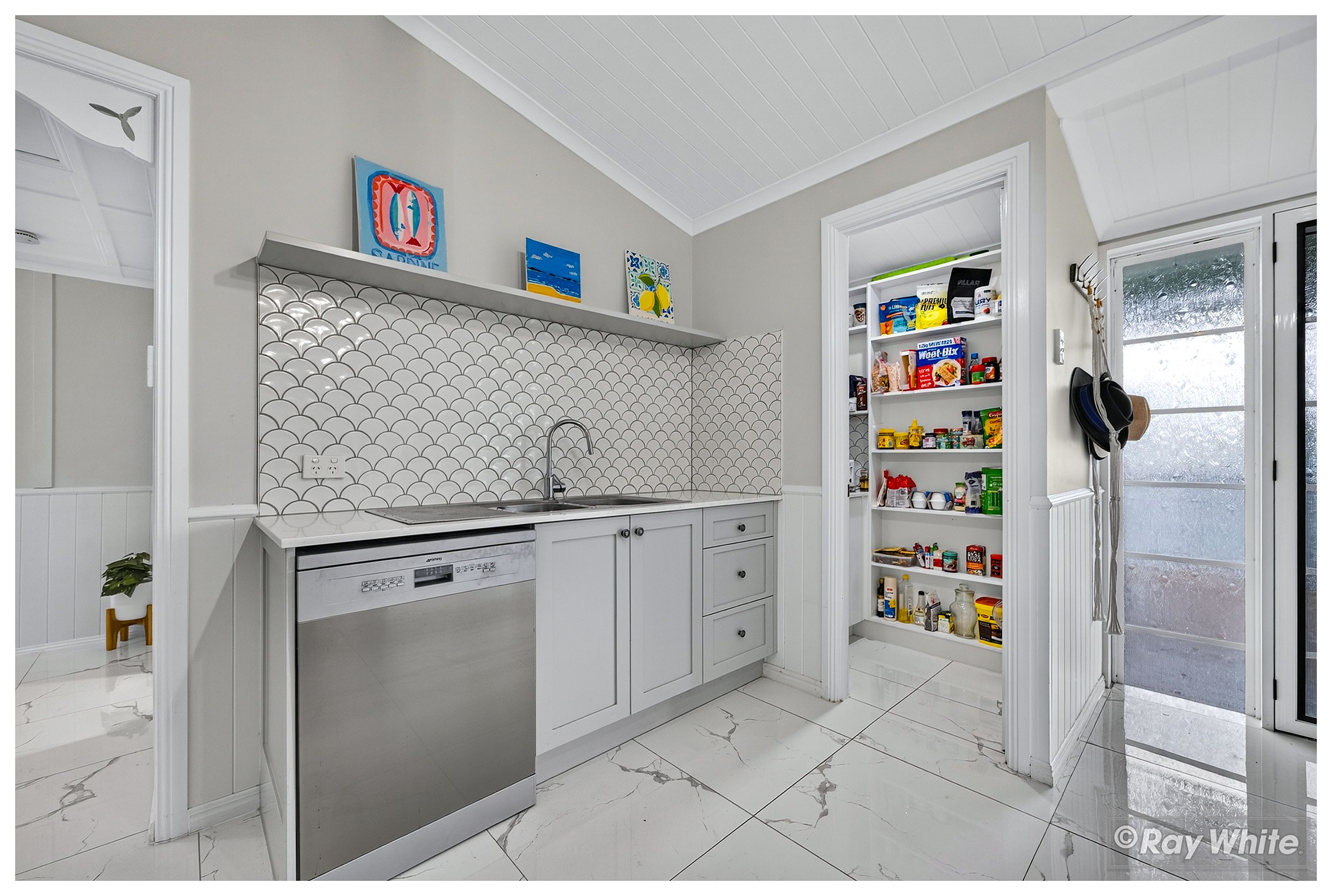 12B Pershing Street — photo 5 of 30