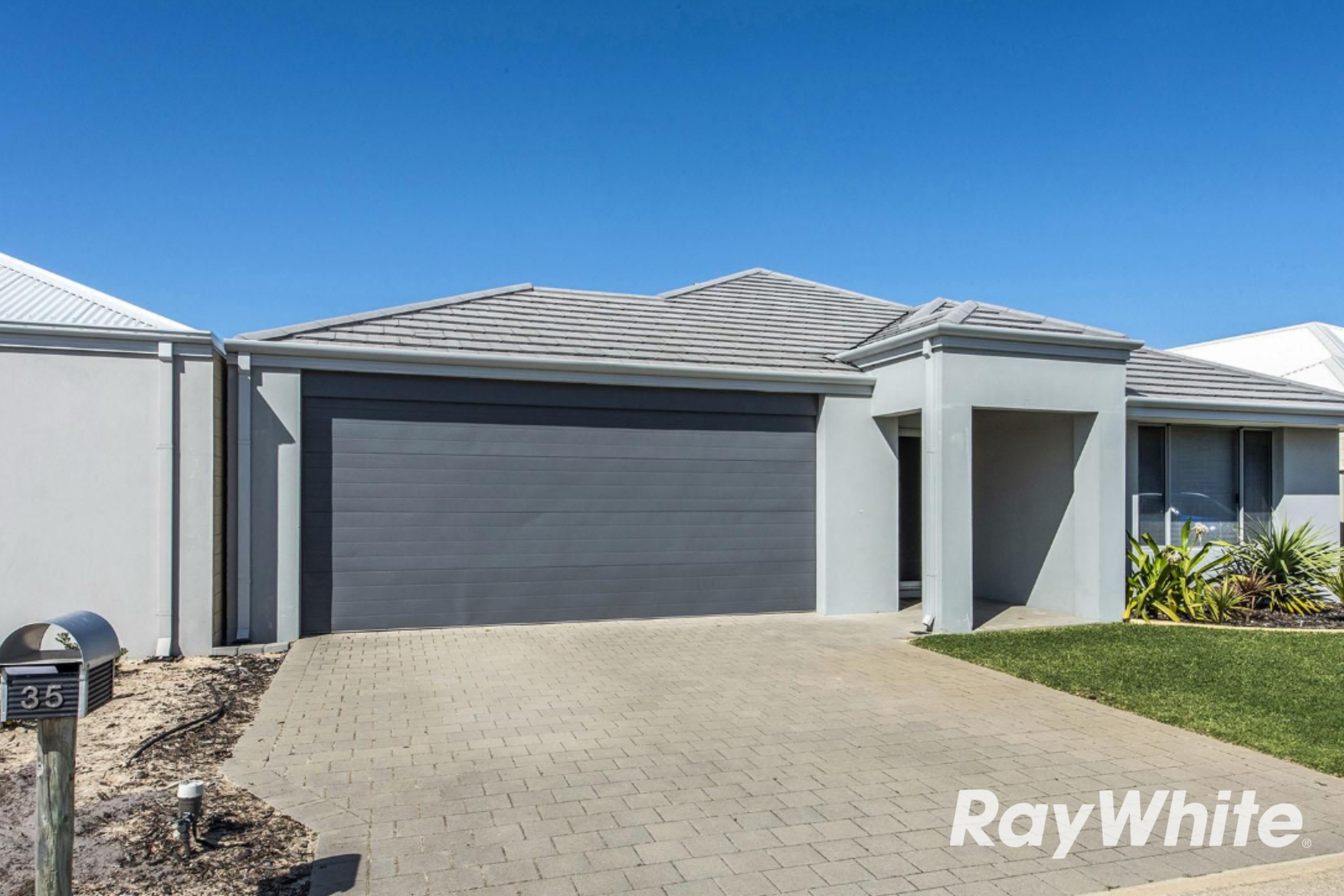 35 Kingscliff Drive, Golden Bay, WA 6174