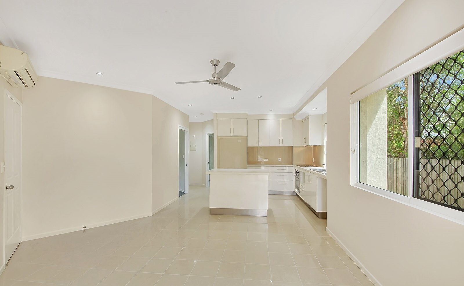 9/4 Maple Street, Yeppoon, QLD 4703