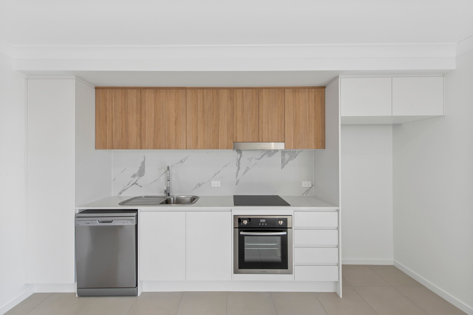 4B Sunline Court, Logan Reserve, QLD 4133