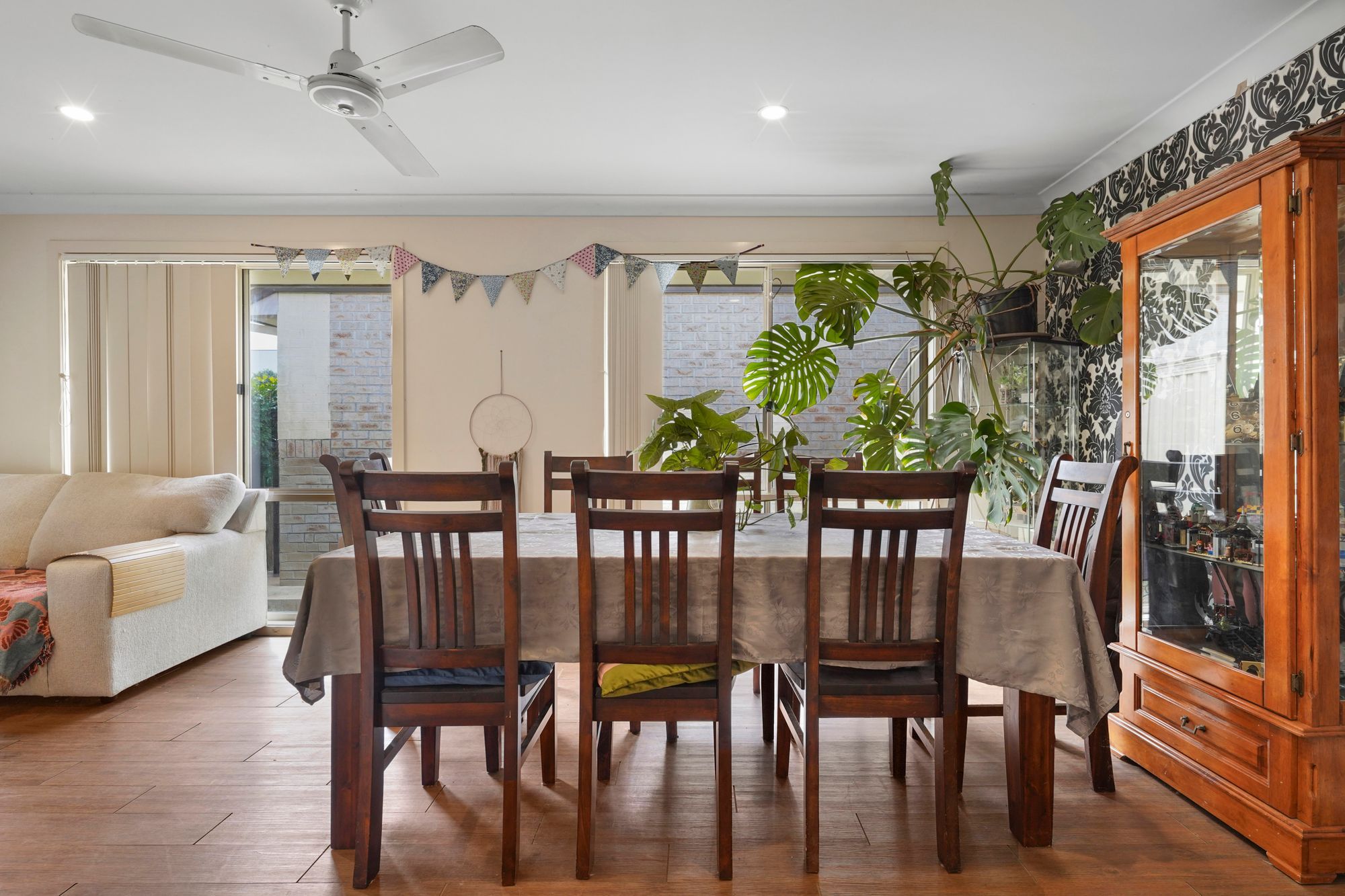 51 COLLINS Street — photo 5 of 21