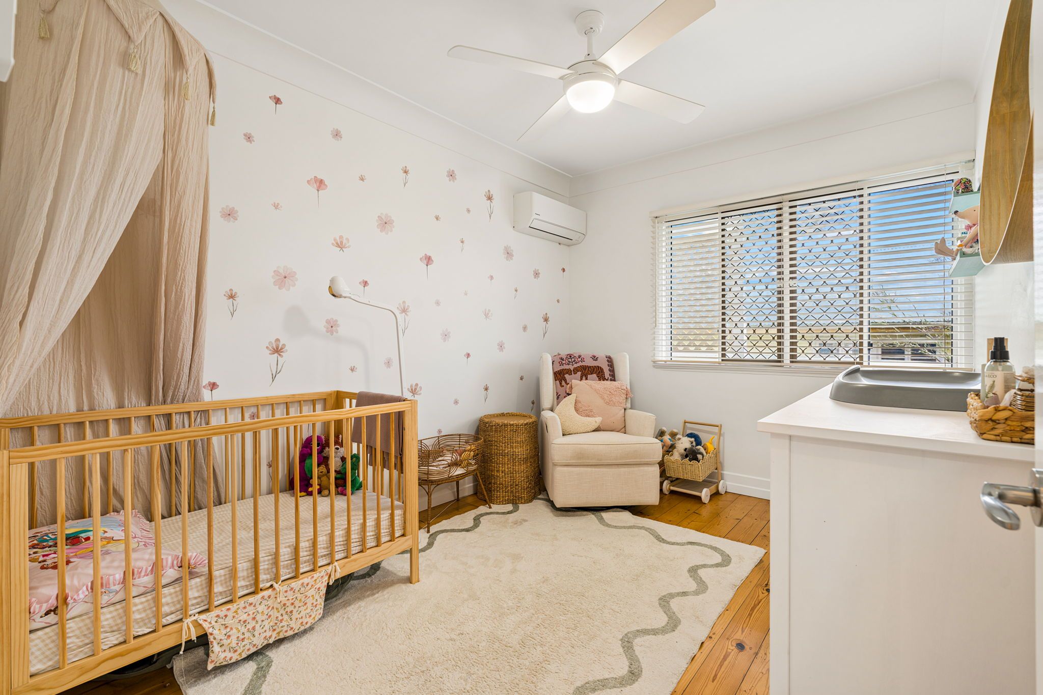 2 Canterbury Street — photo 15 of 23