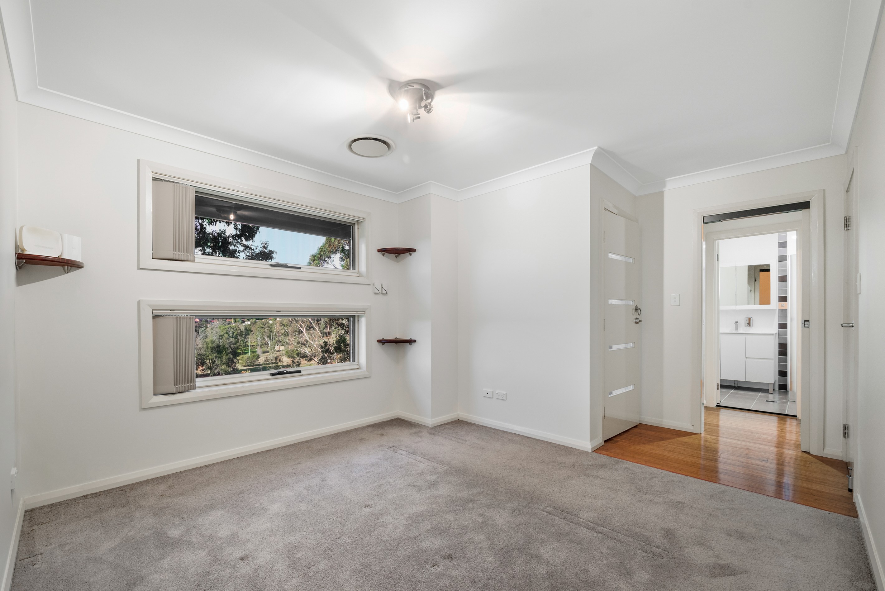 12A Axinite Place, Eagle Vale, NSW 2558