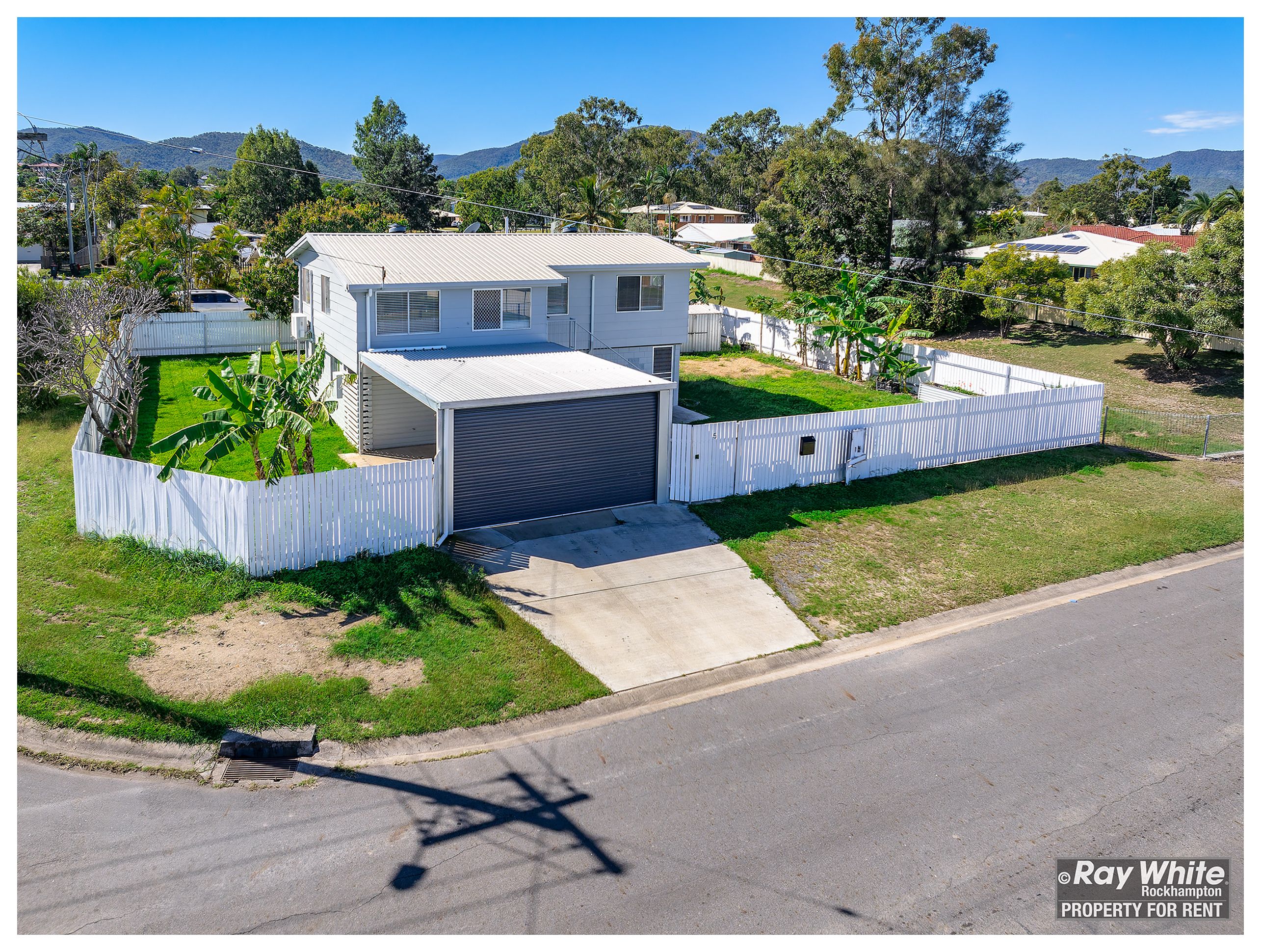 5 Ingham Street, Kawana, QLD 4701