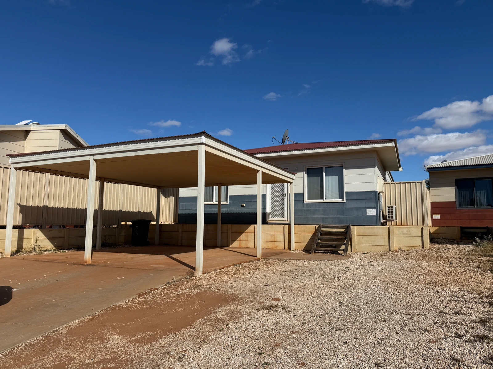 2 Burt Close, Onslow, WA 6710