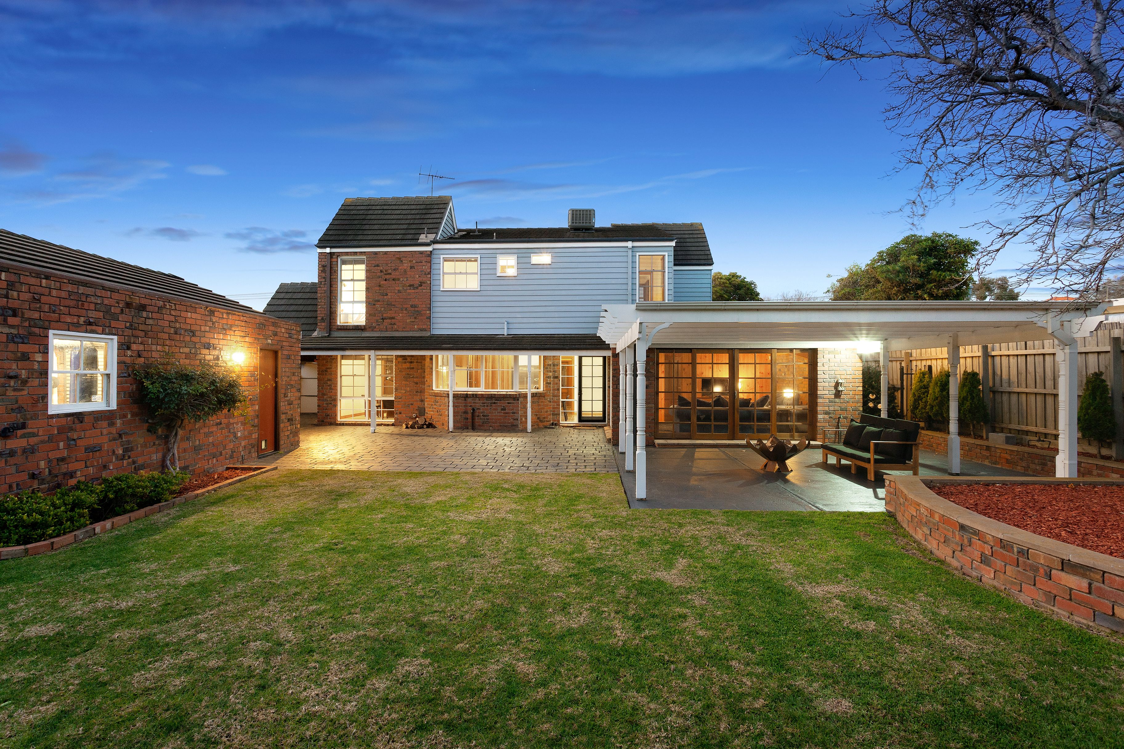 12 Glenmore Crescent, Black Rock, VIC 3193