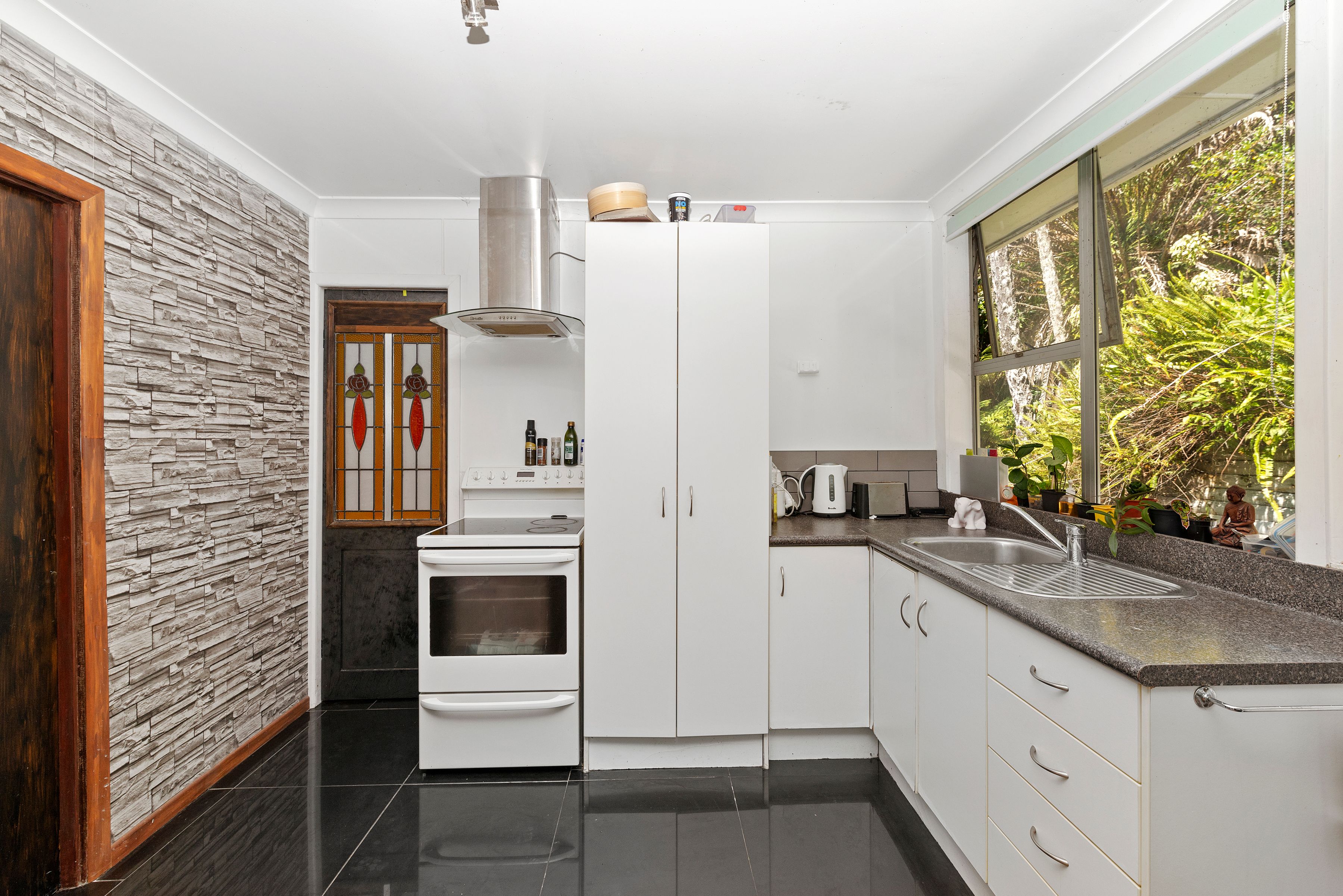 52 Opanuku Road, Henderson Valley, Waitakere City