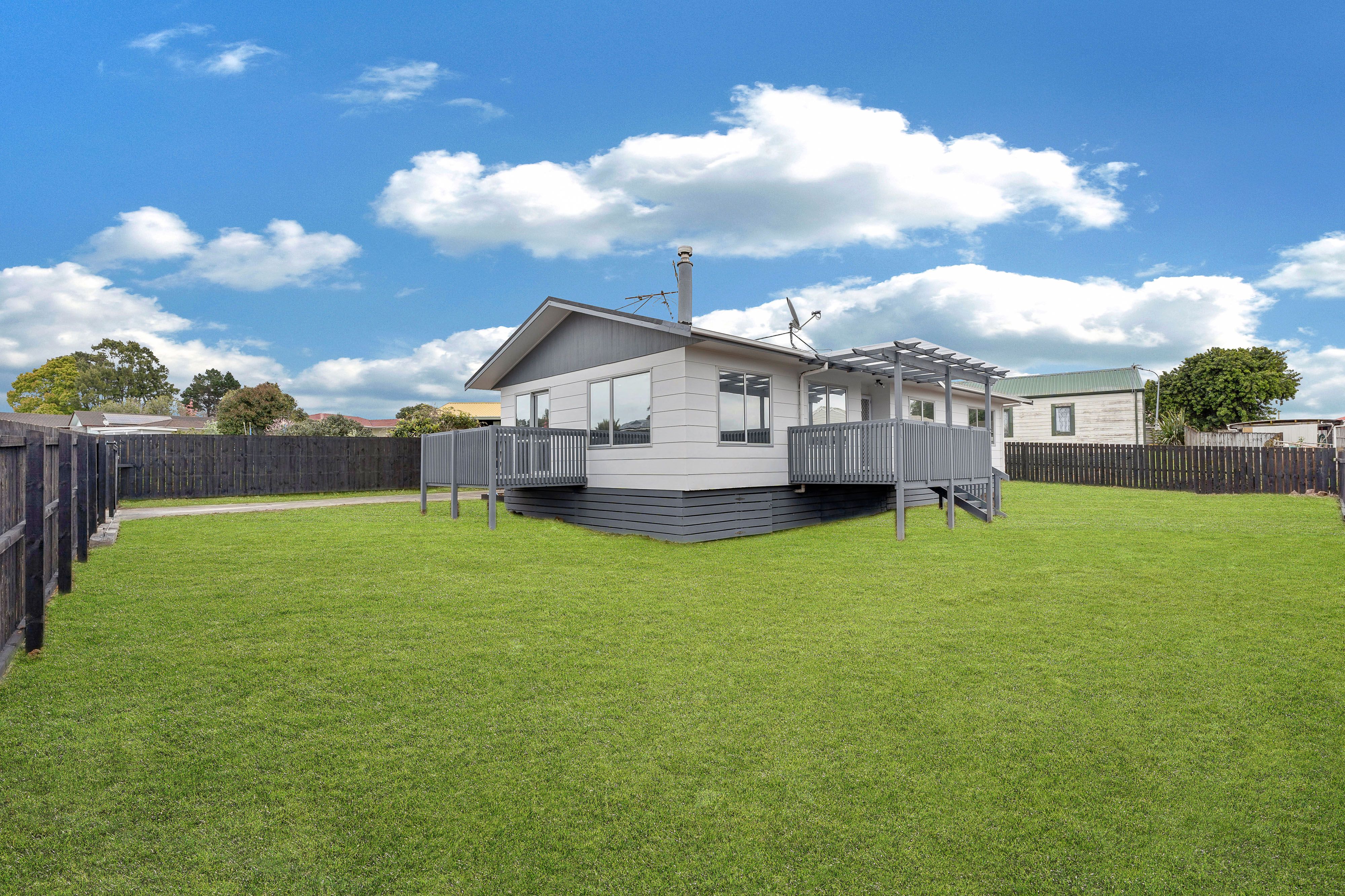 25 Trevor Hosken Drive, Wiri, Manukau City