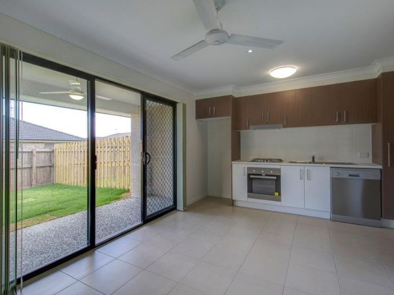 10B Tombay Crescent, Crestmead, QLD 4132