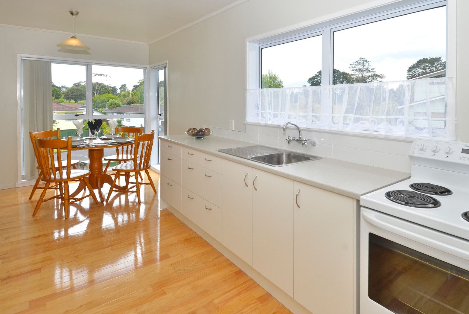 23 Frangipani Avenue, Manurewa, Manukau City