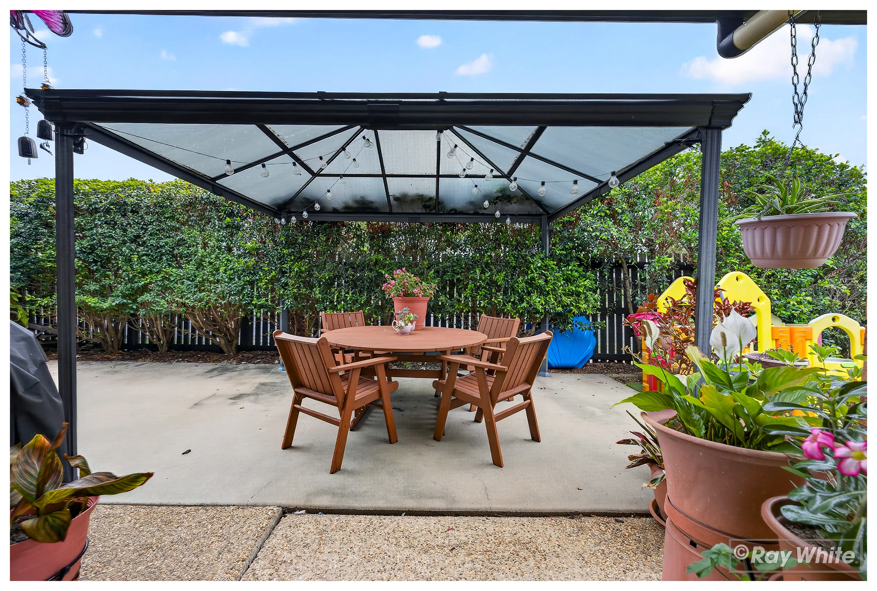 1 Red Gum Court, Norman Gardens, QLD 4701