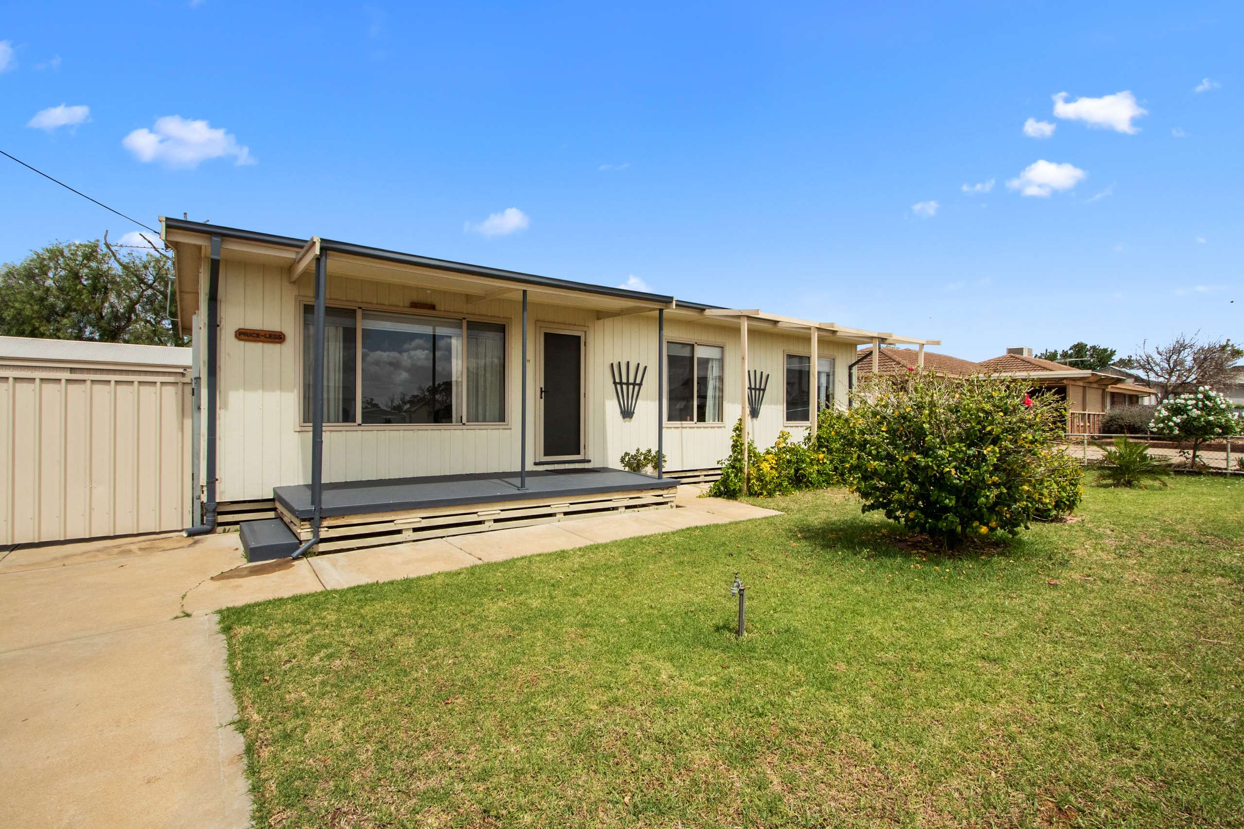 11 Annie Watt Street, Price, SA 5570