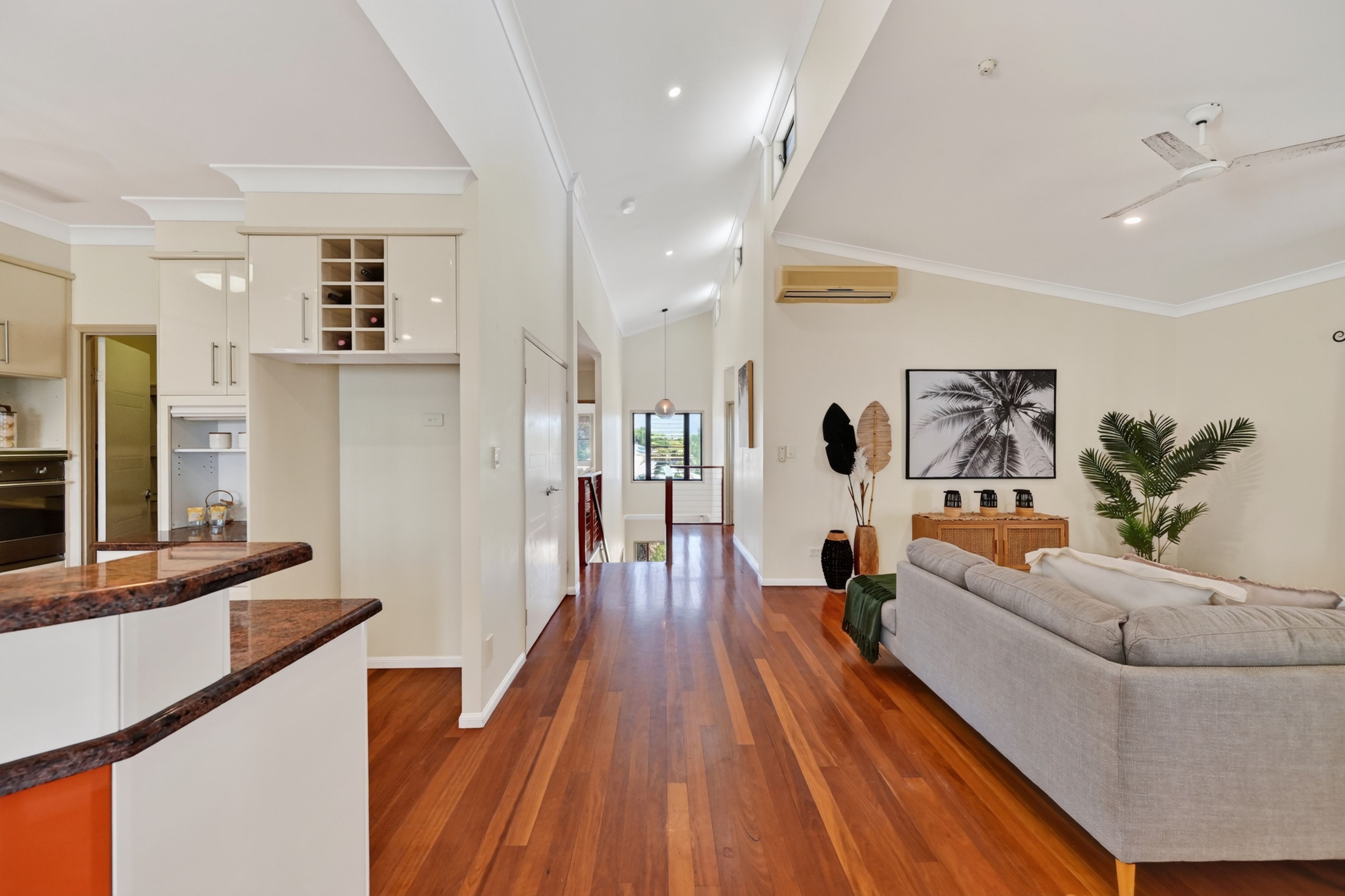 35 Goicoechea Drive — photo 7 of 28