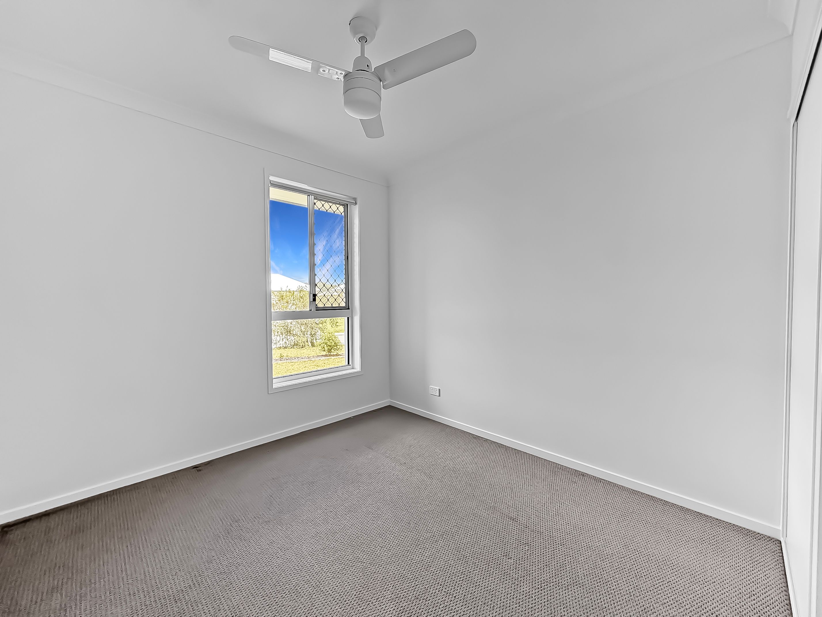 12 Pennant Drive — photo 7 of 11