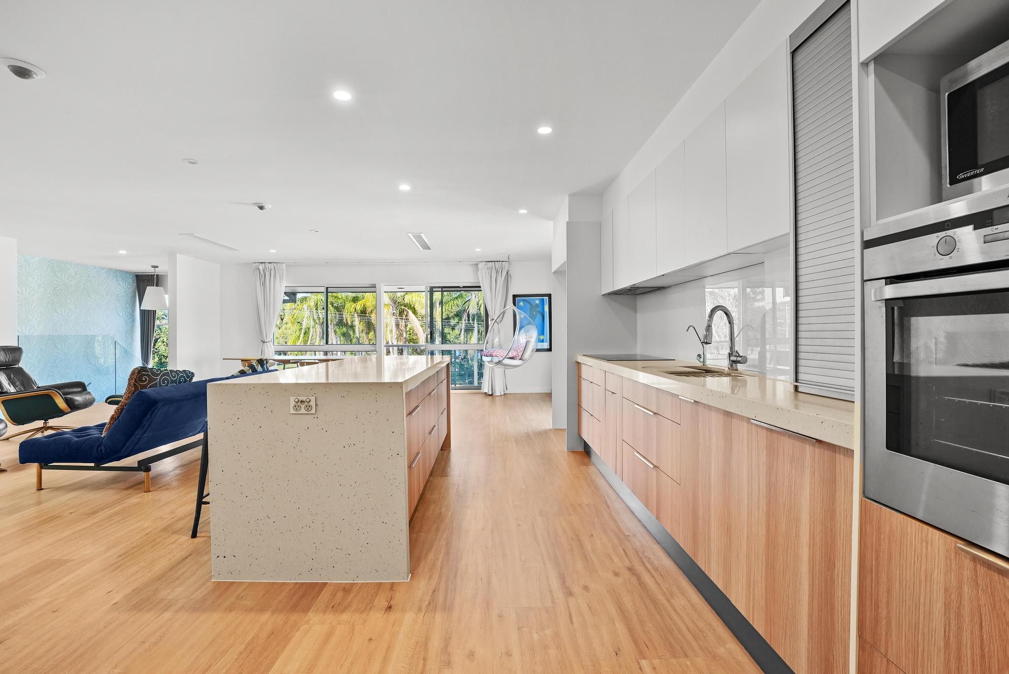 6/2 Philippine Parade, Palm Beach, QLD 4221