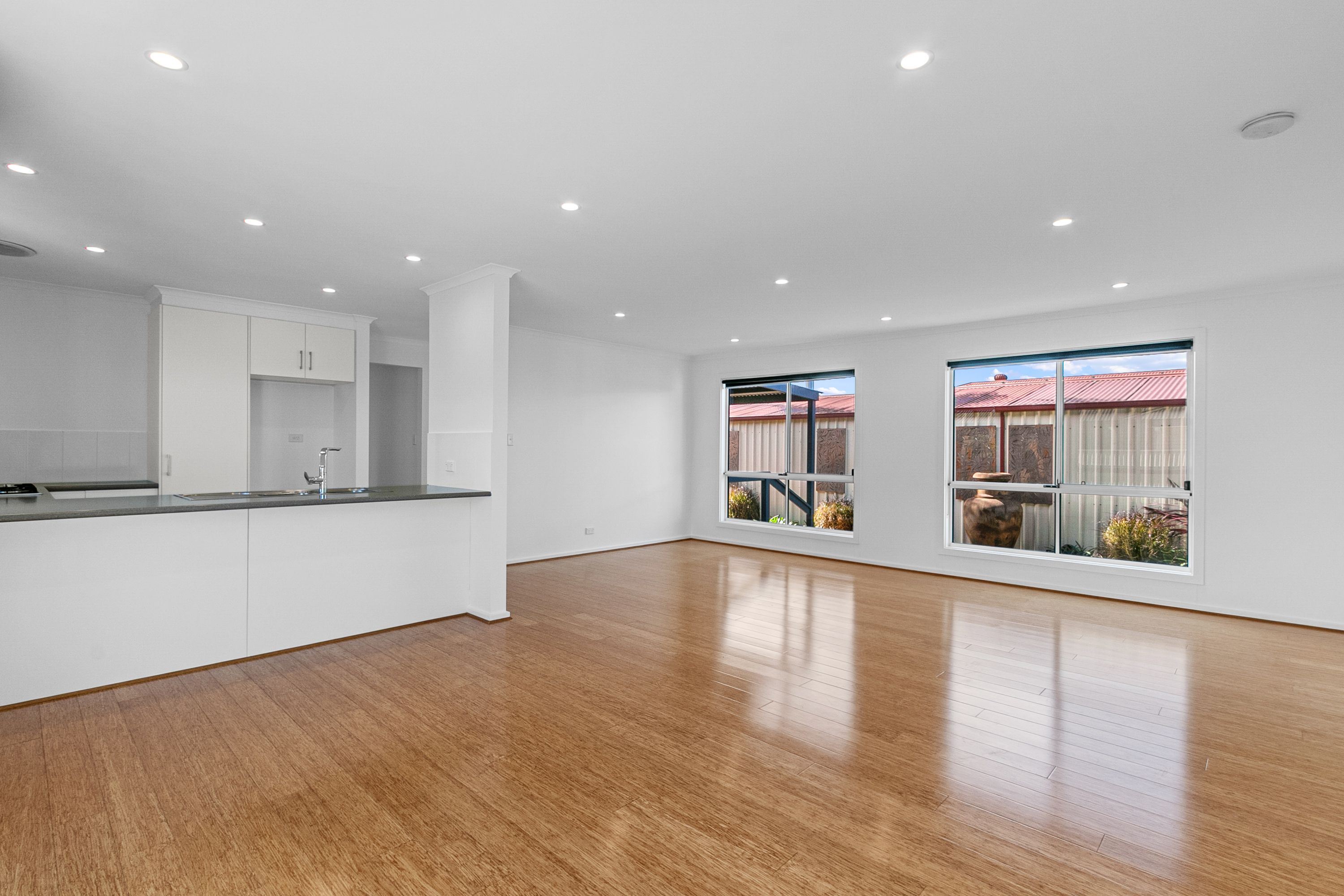 25 John Street — photo 7 of 24