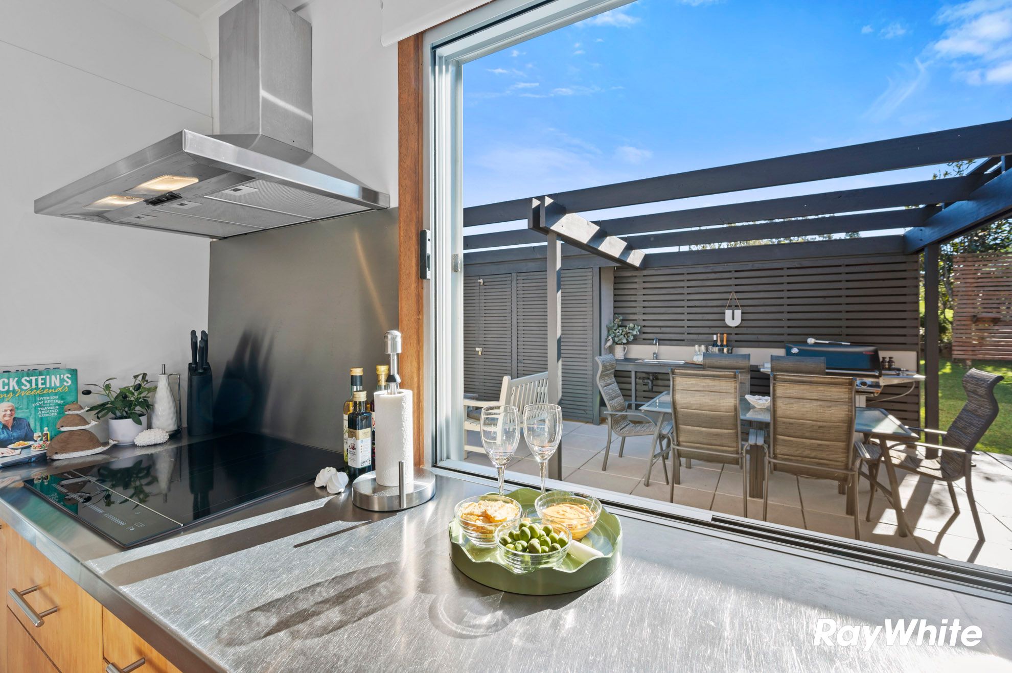 37 Rosemary Avenue — photo from Ray White Ulladulla