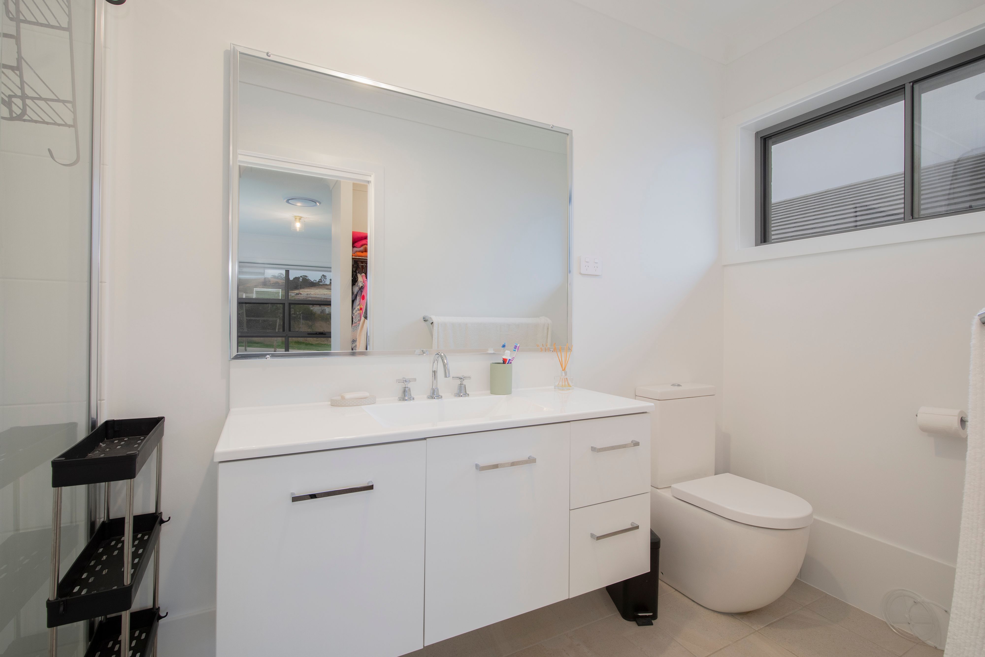 14 Heberlein Street — photo 9 of 15