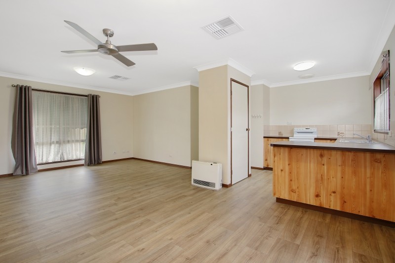 2/476 Heriot Street, Lavington, NSW 2641
