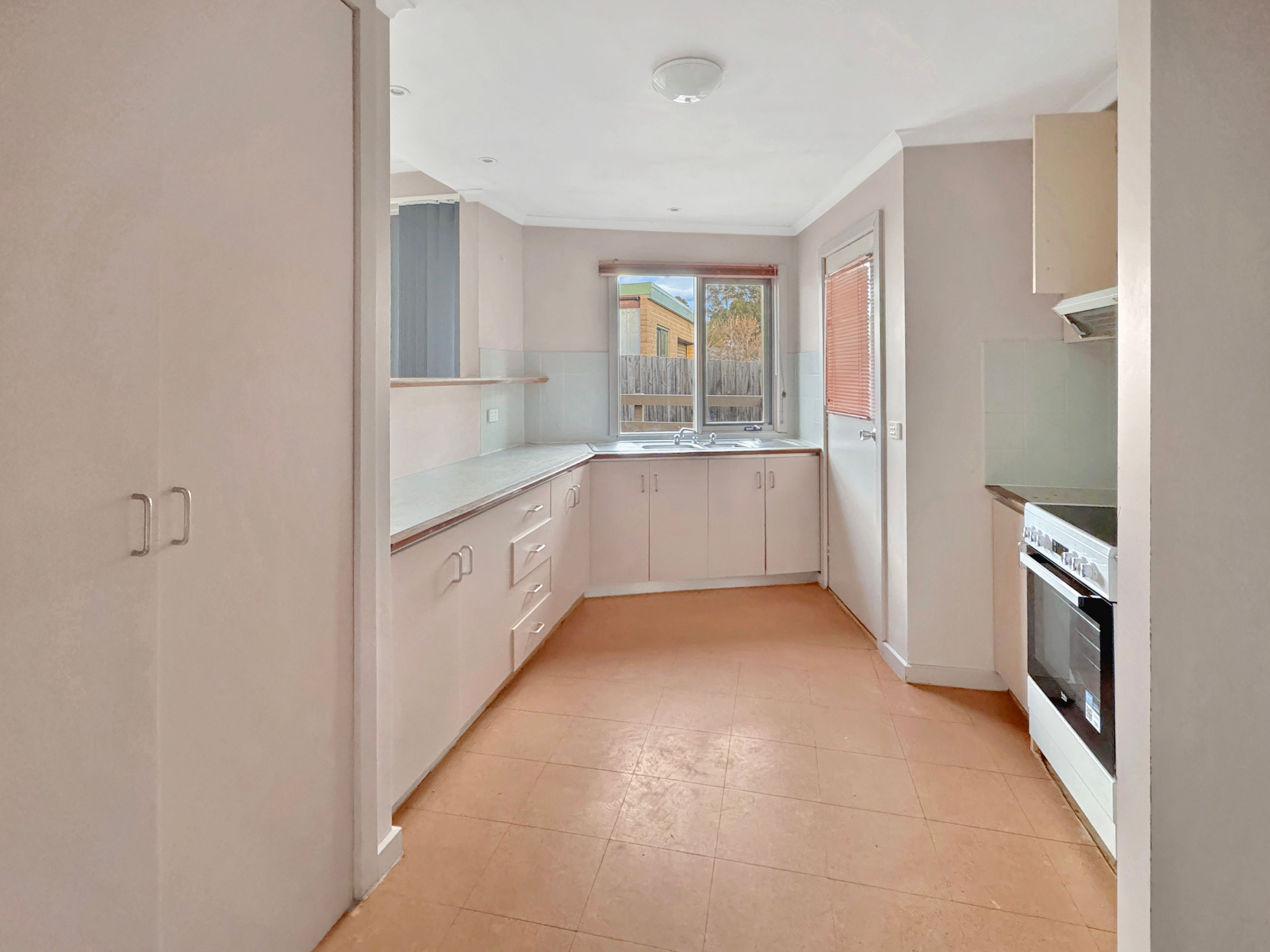 2/47a The Esplanade, Seymour, VIC 3660