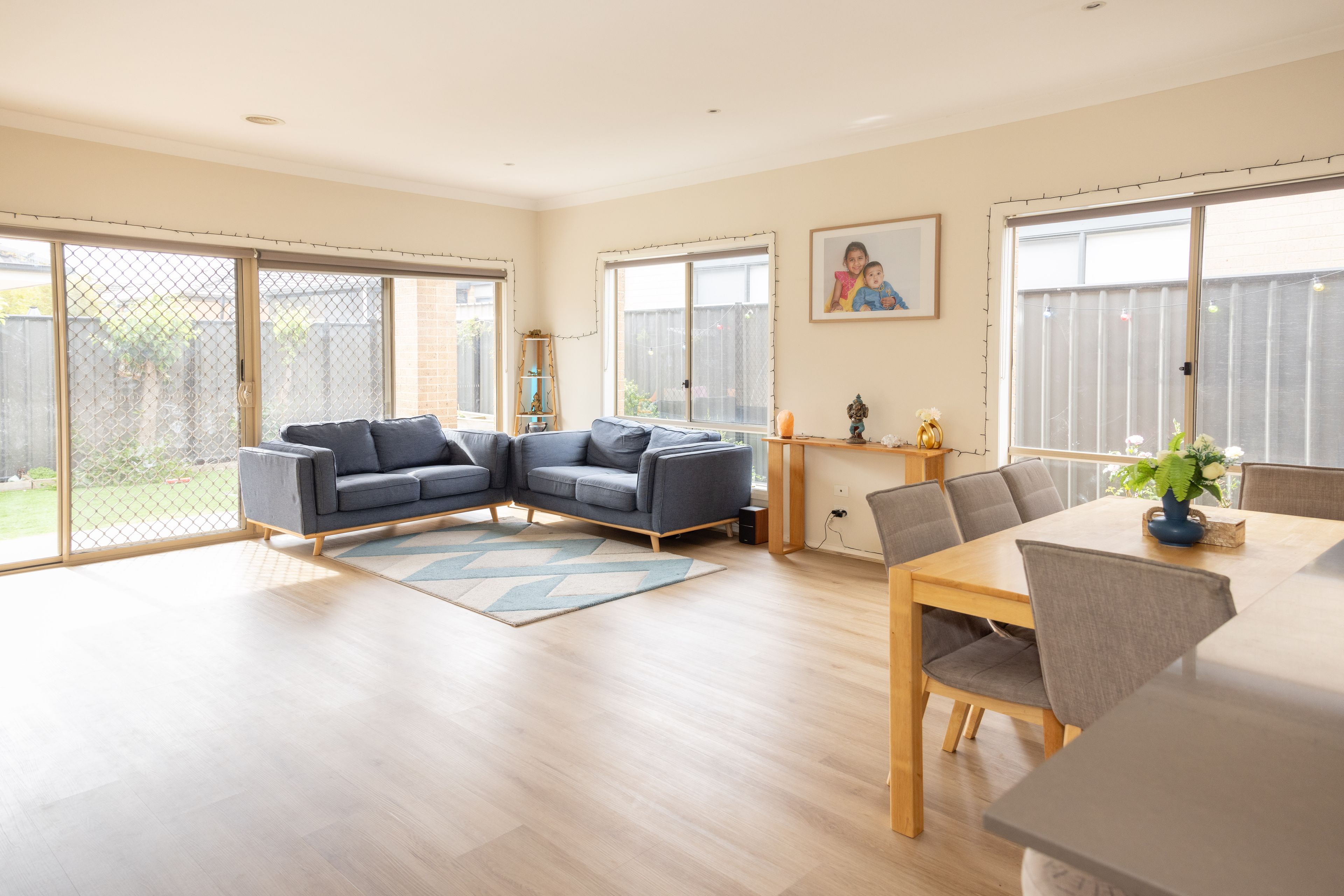69 Wheelers Park, Cranbourne North, VIC 3977