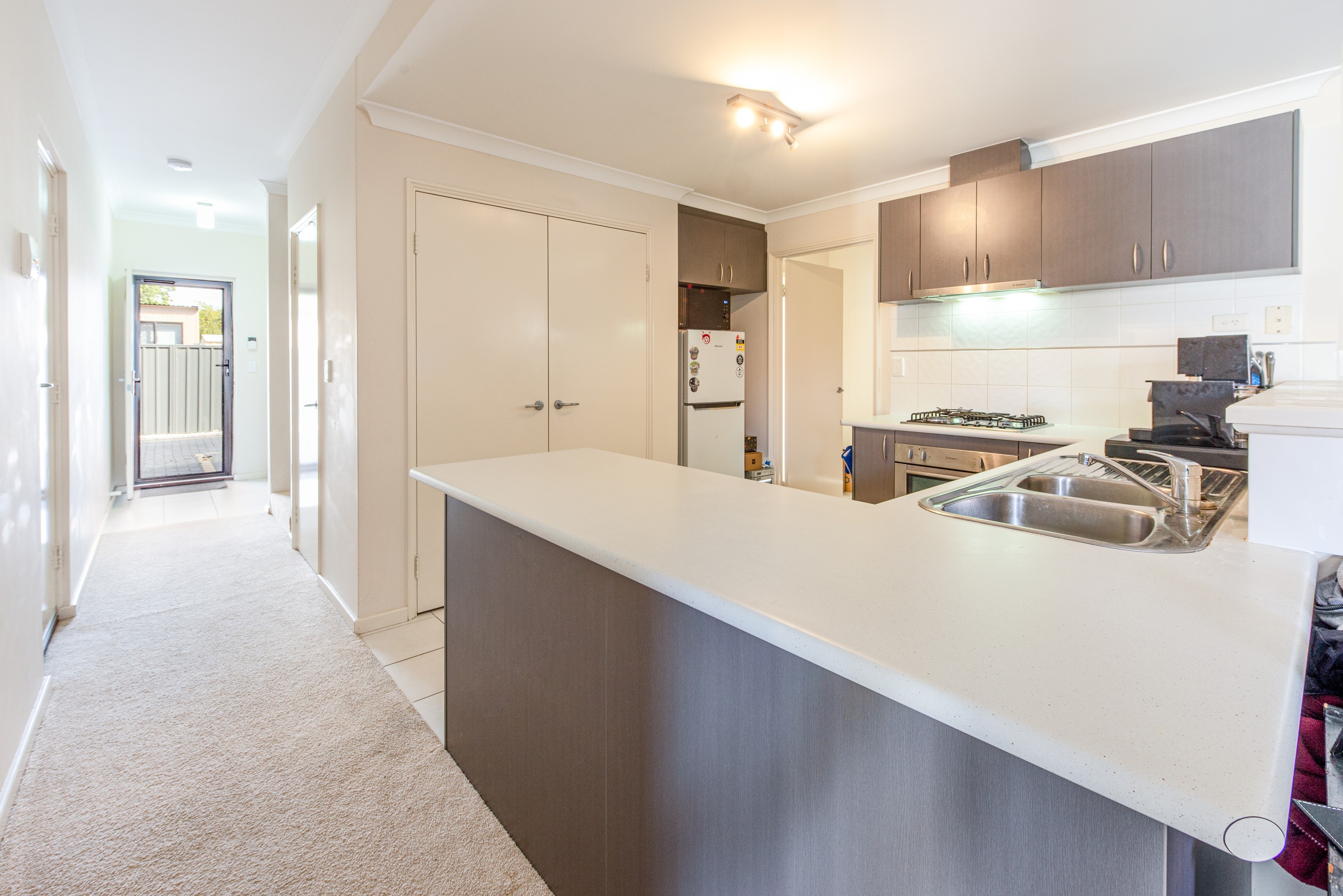 2/100 Fitzroy Road, Rivervale, WA 6103