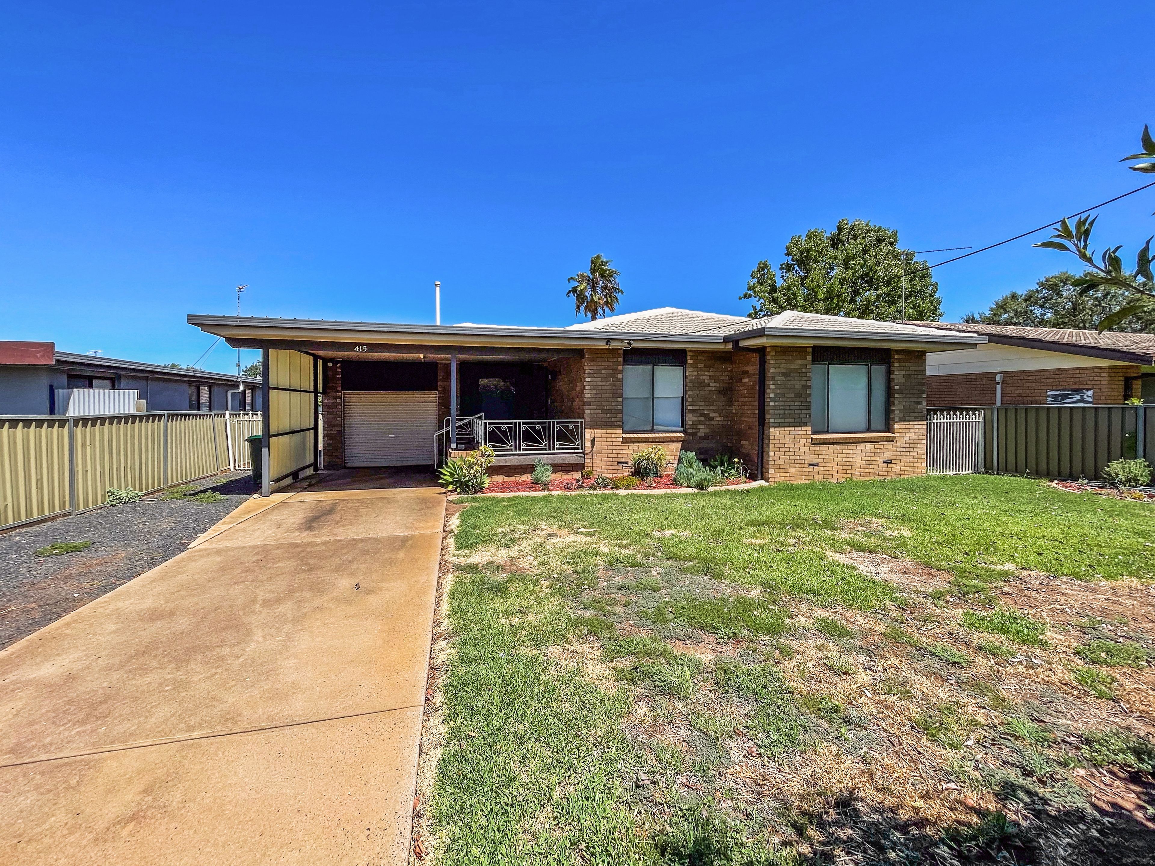 415 Wheelers Lane — photo from Ray White Dubbo