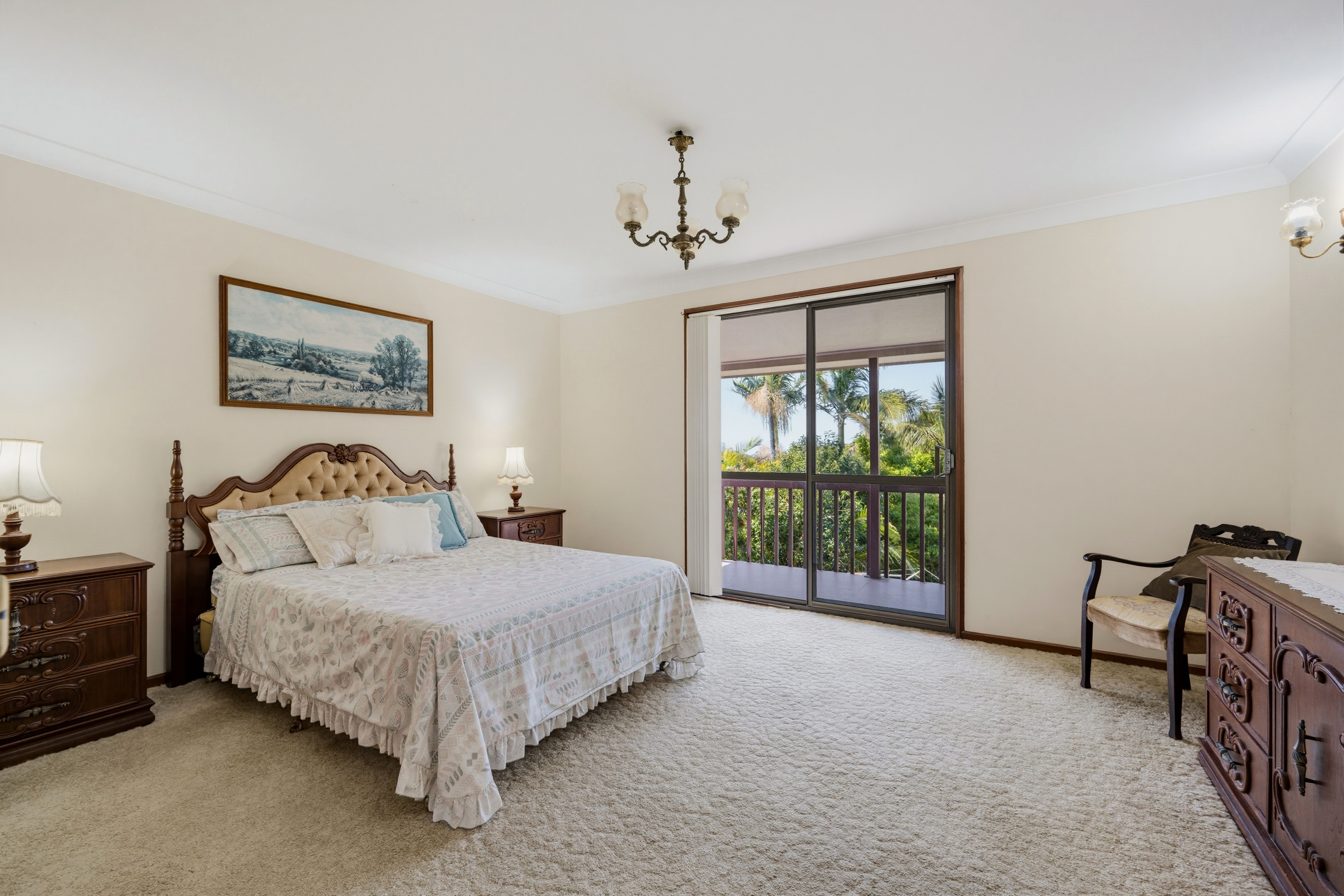 10 Kadina Crescent — photo 9 of 22