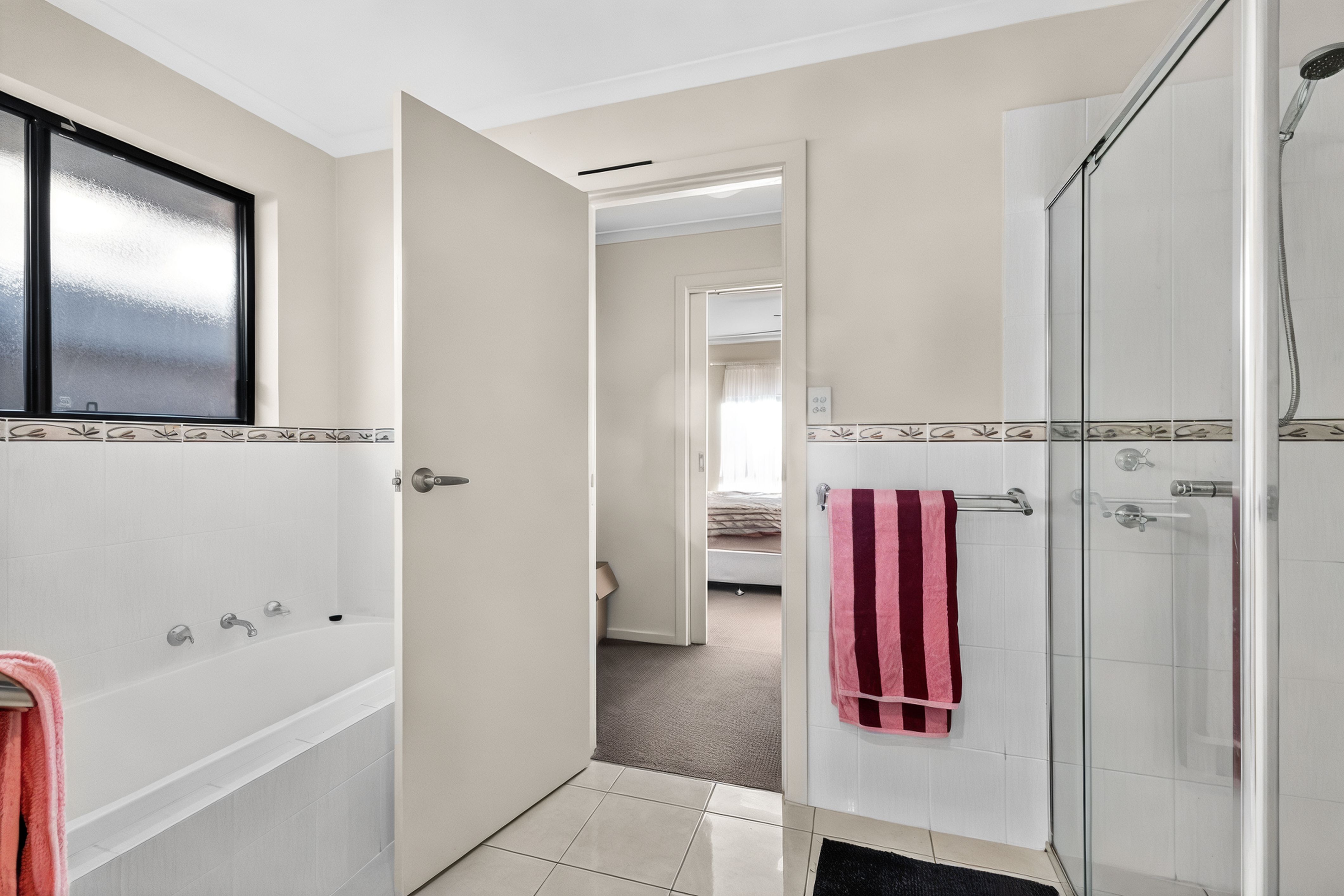 5A Richard Avenue — photo 11 of 14