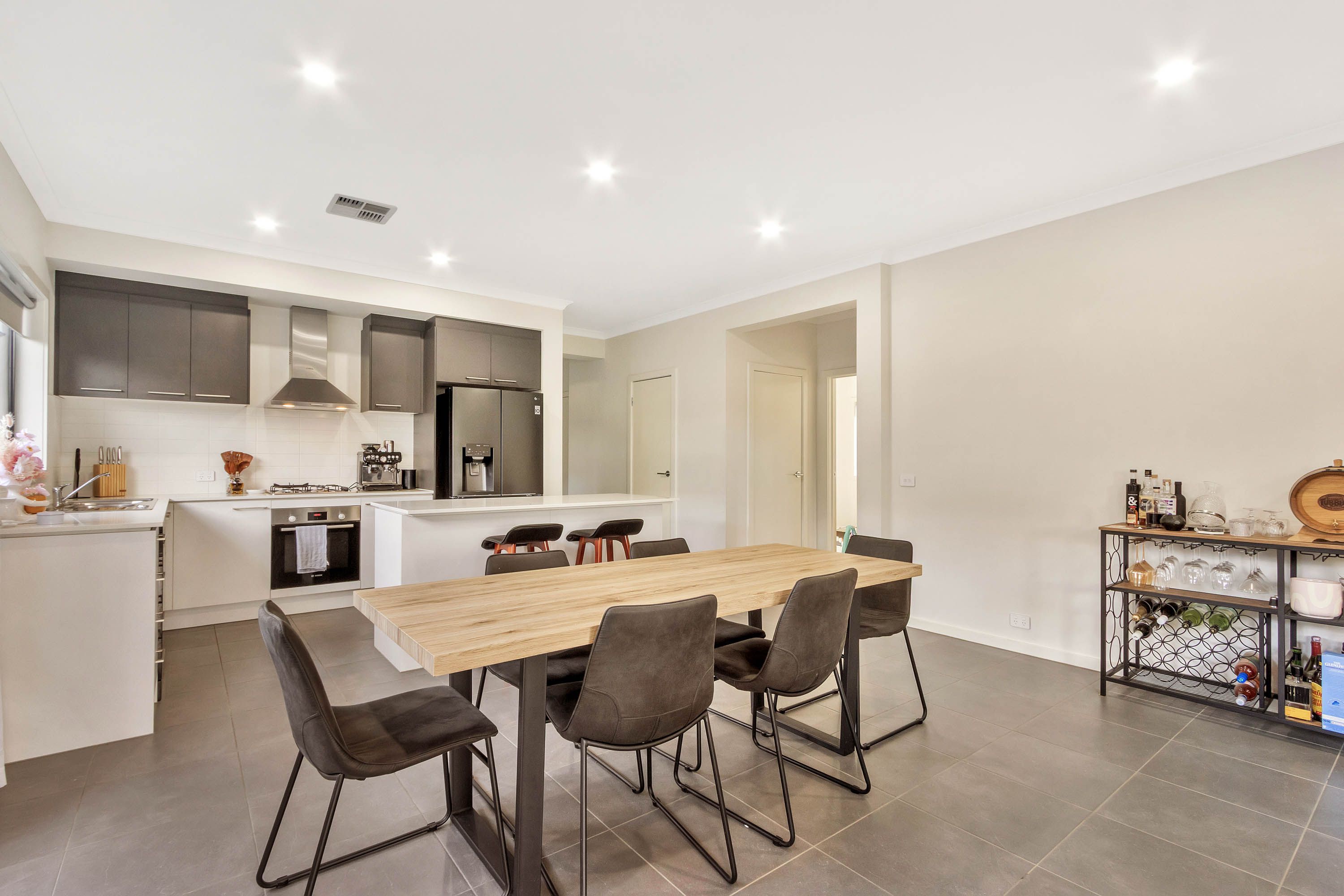 6 Frome Road — photo 8 of 23