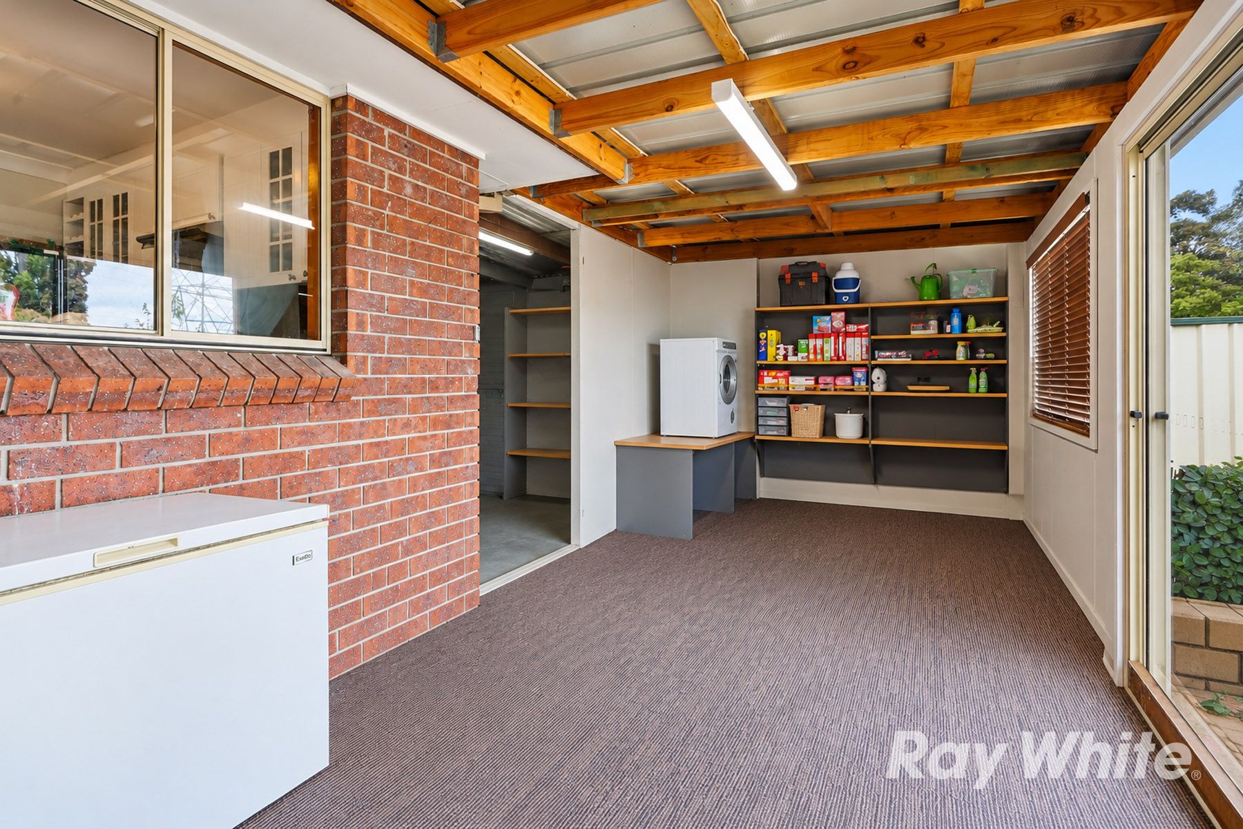 98 Weaver Street — photo 11 of 14