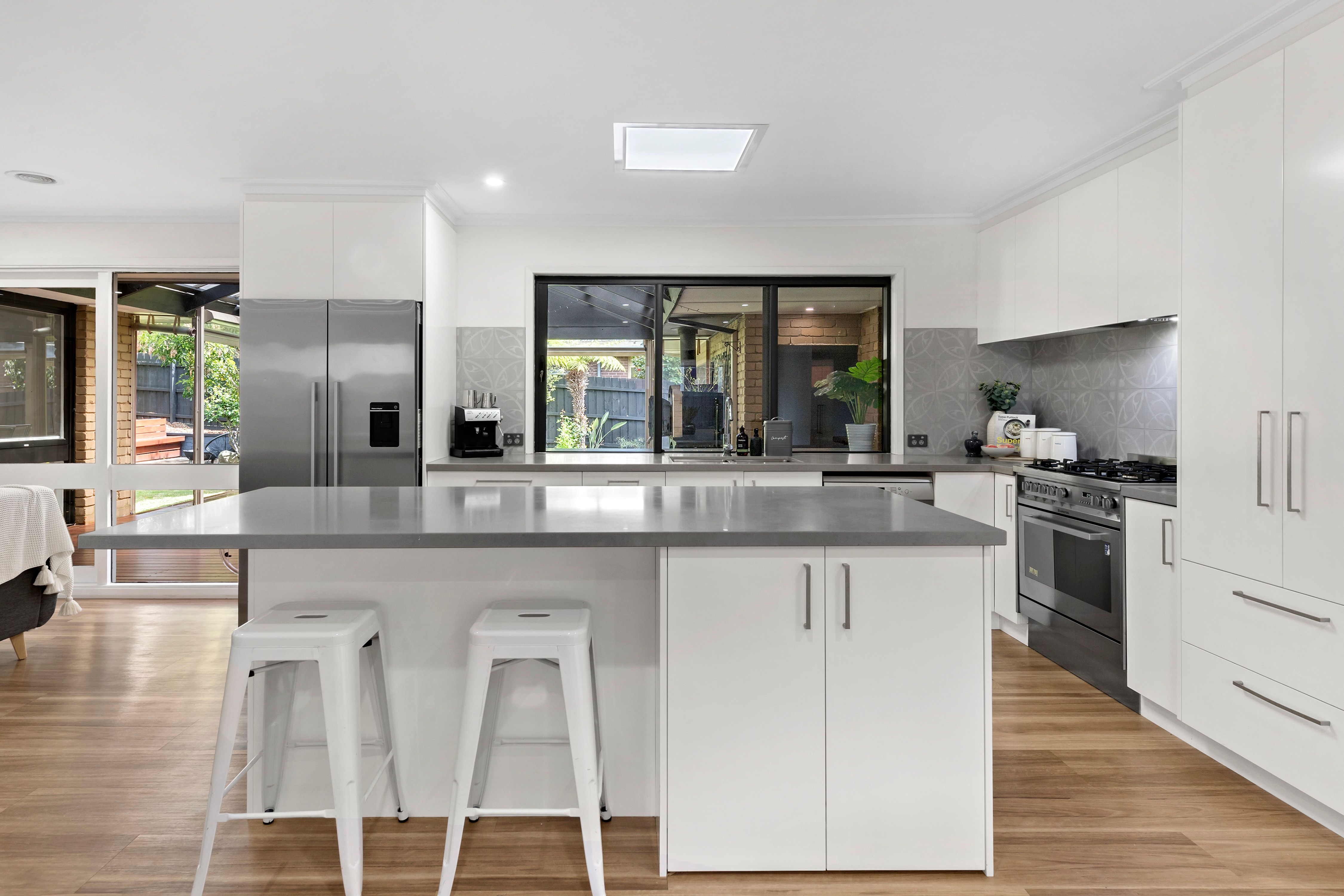 12 Palmerston Crescent, Frankston South, VIC 3199