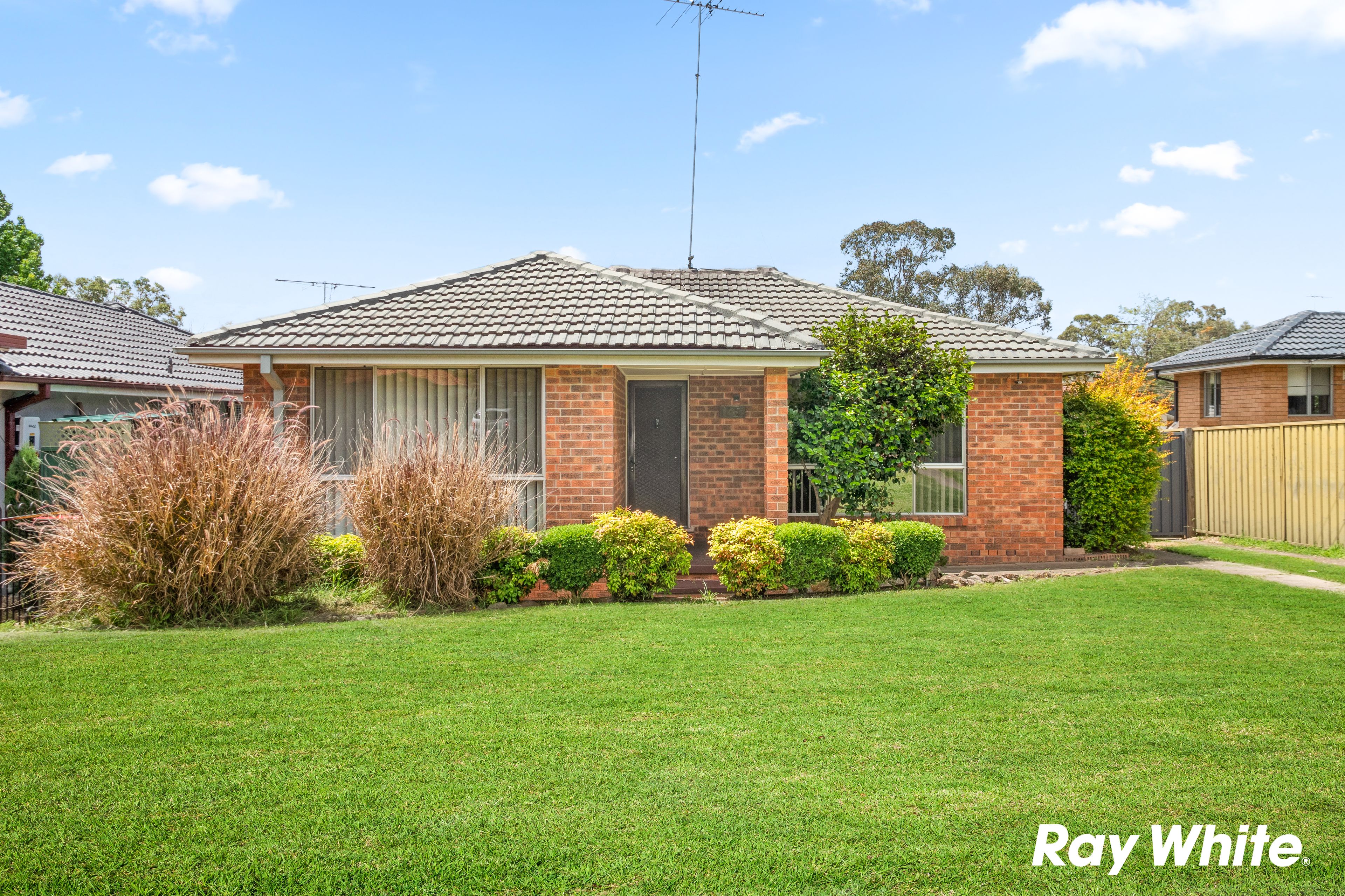 14 Kolodong Drive, Quakers Hill NSW 2763