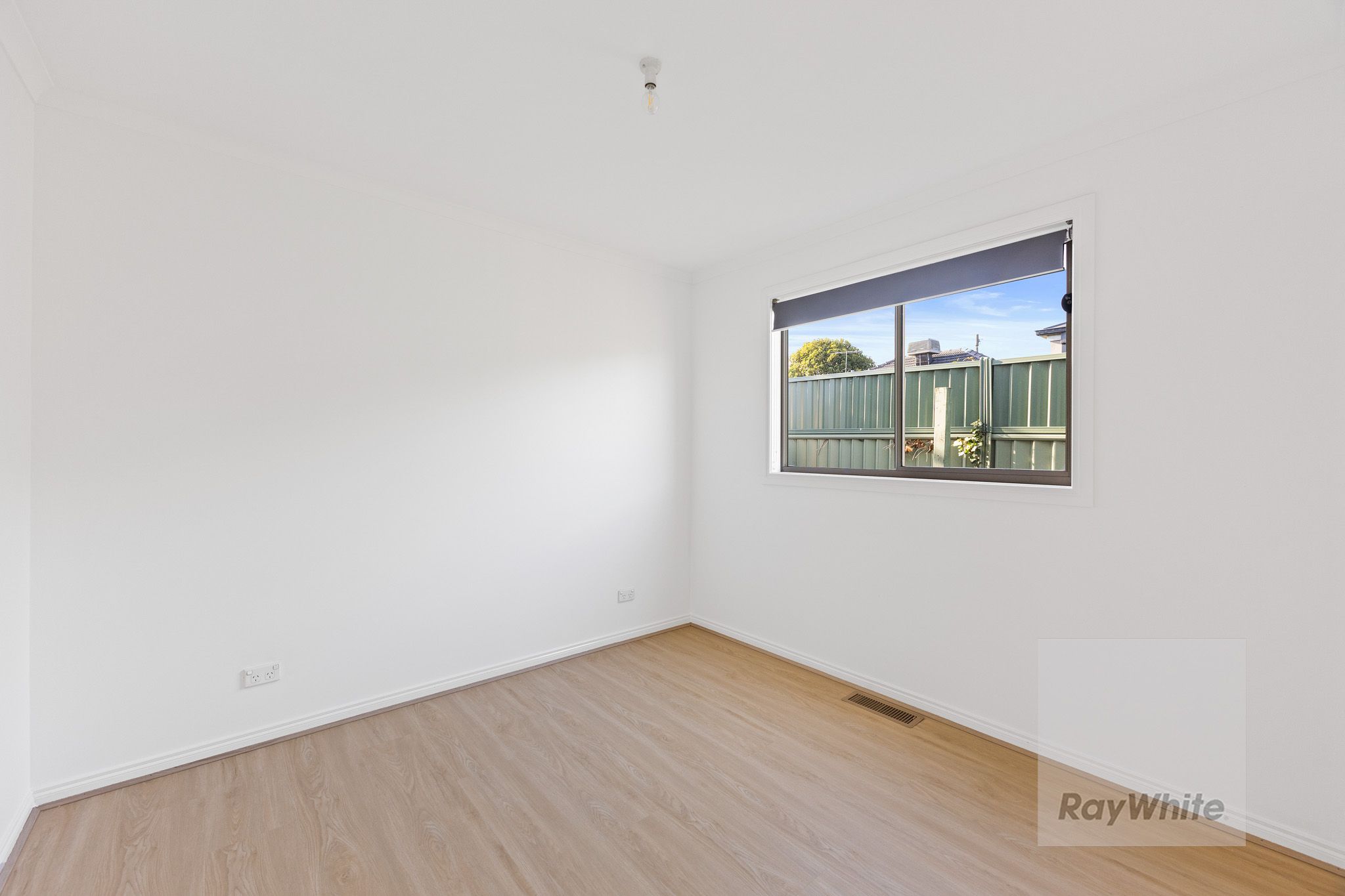 2/34 Browning Street — photo 7 of 9