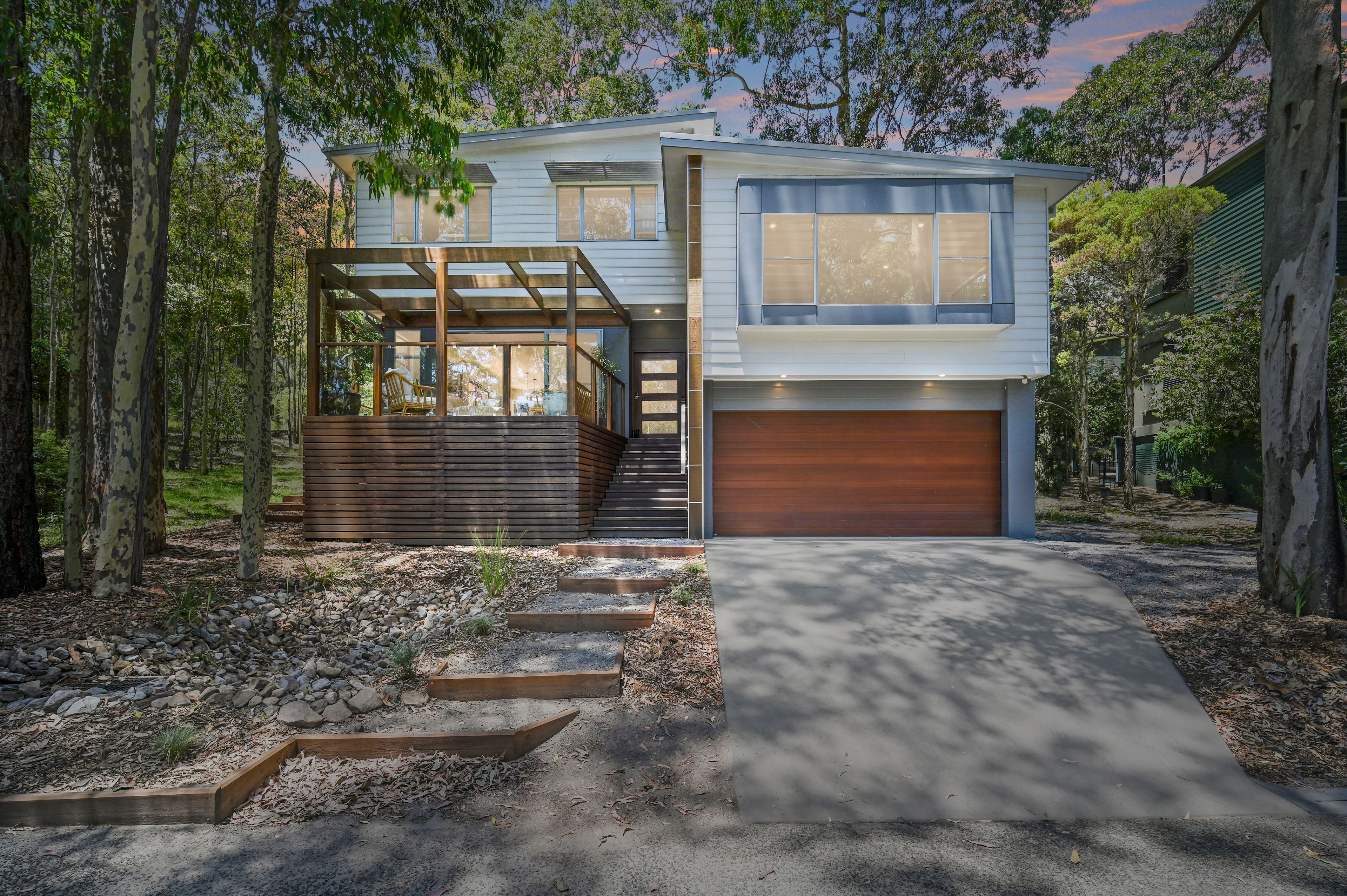 10 Nine Acres Way, MURRAYS BEACH, NSW 2281 Sold House Ray White