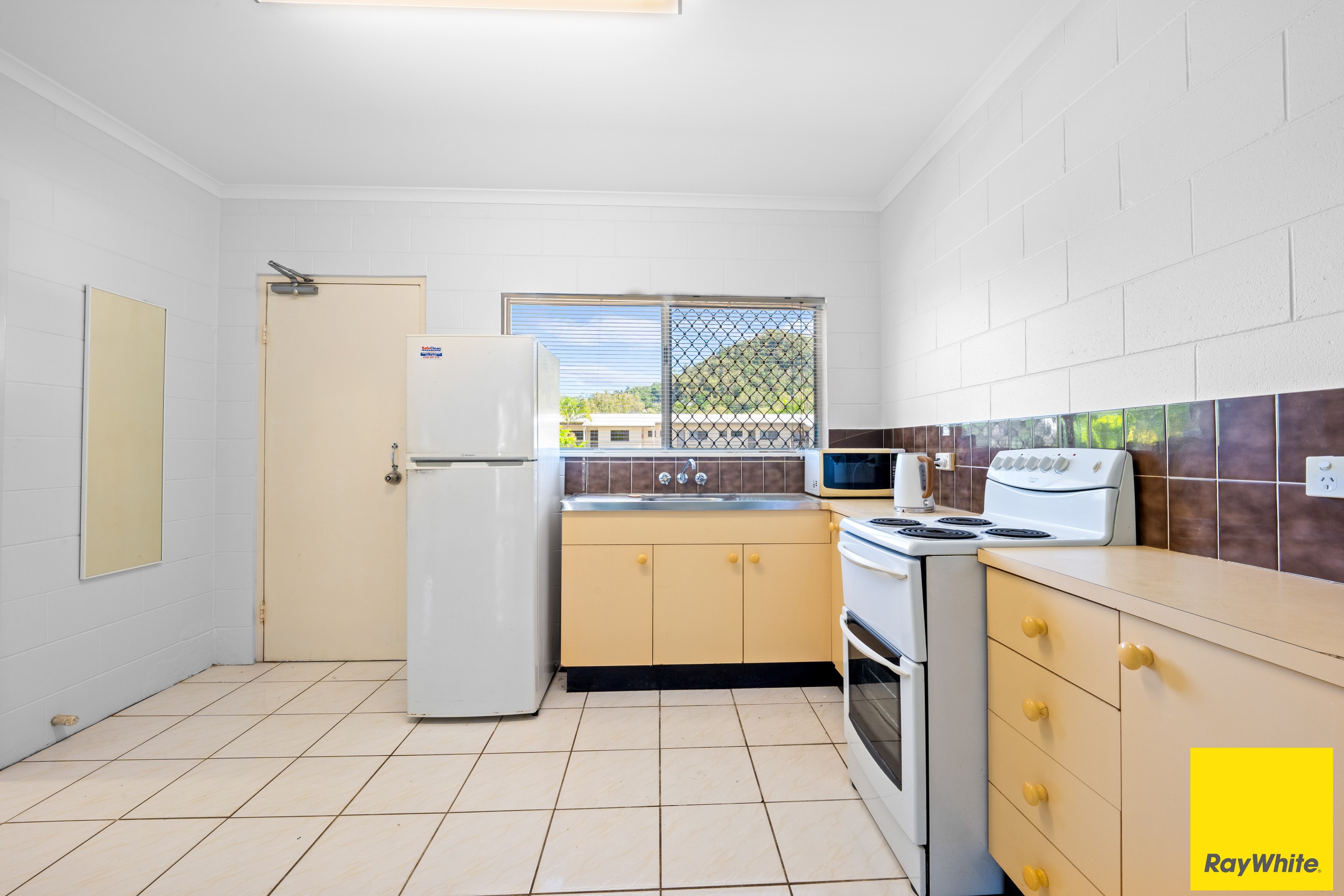 13/67-69 Moore Street, Trinity Beach, QLD 4879