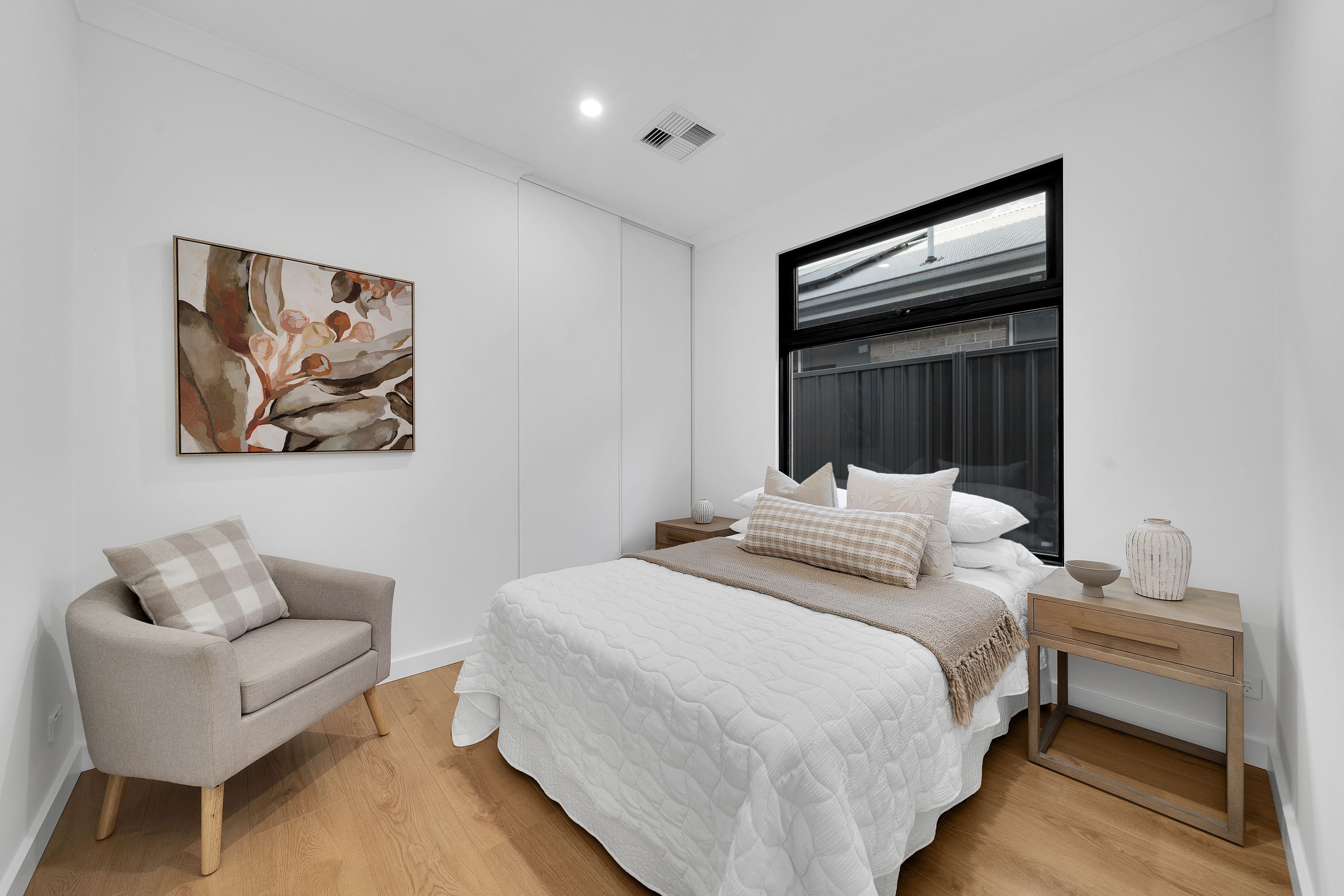 18 Amelie Avenue — photo 19 of 28