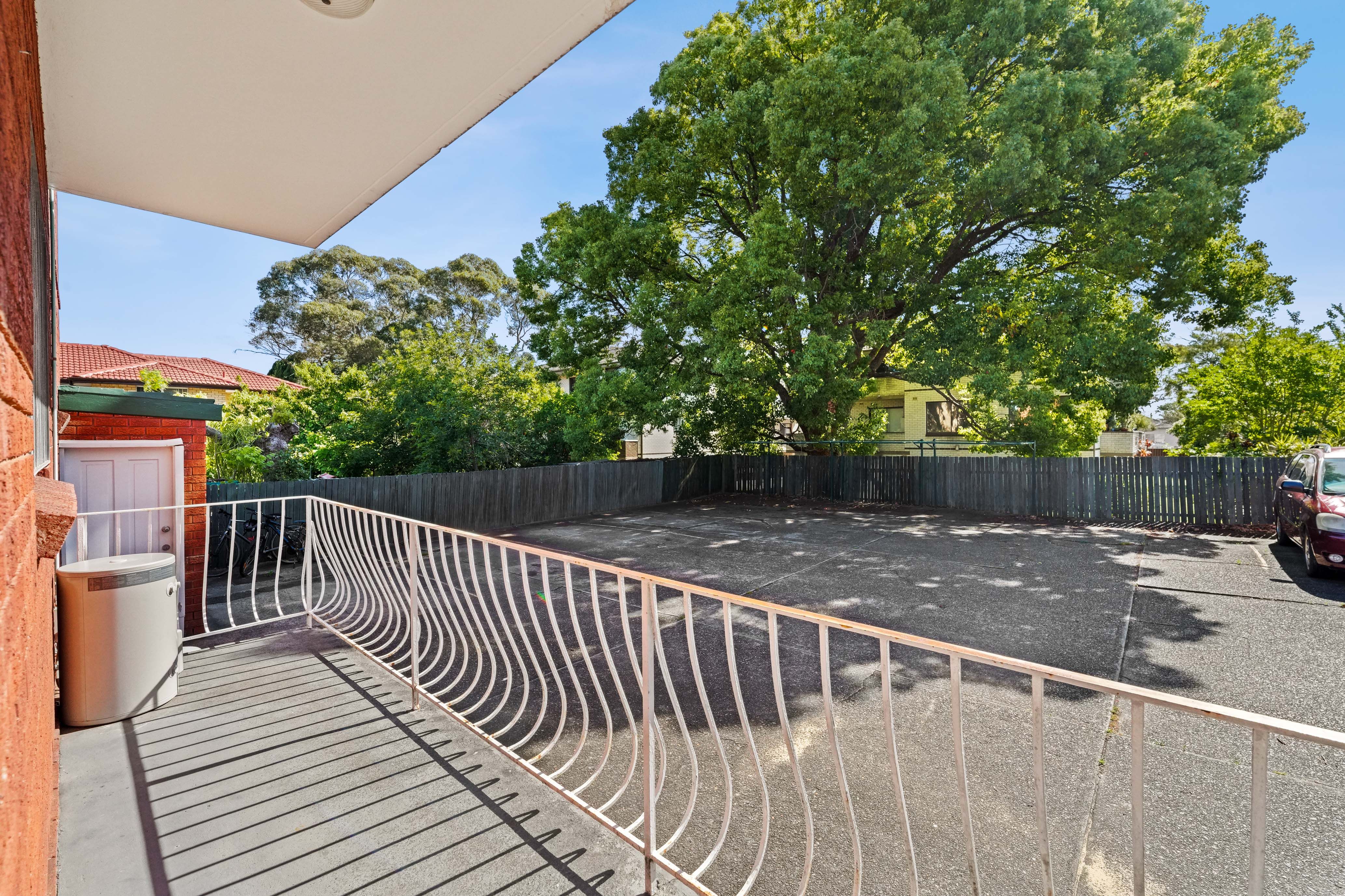 3/13 Dunmore Street — photo 3 of 7