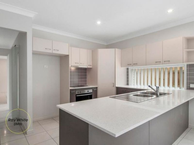 14 Avondale Drive, Pimpama, QLD 4209