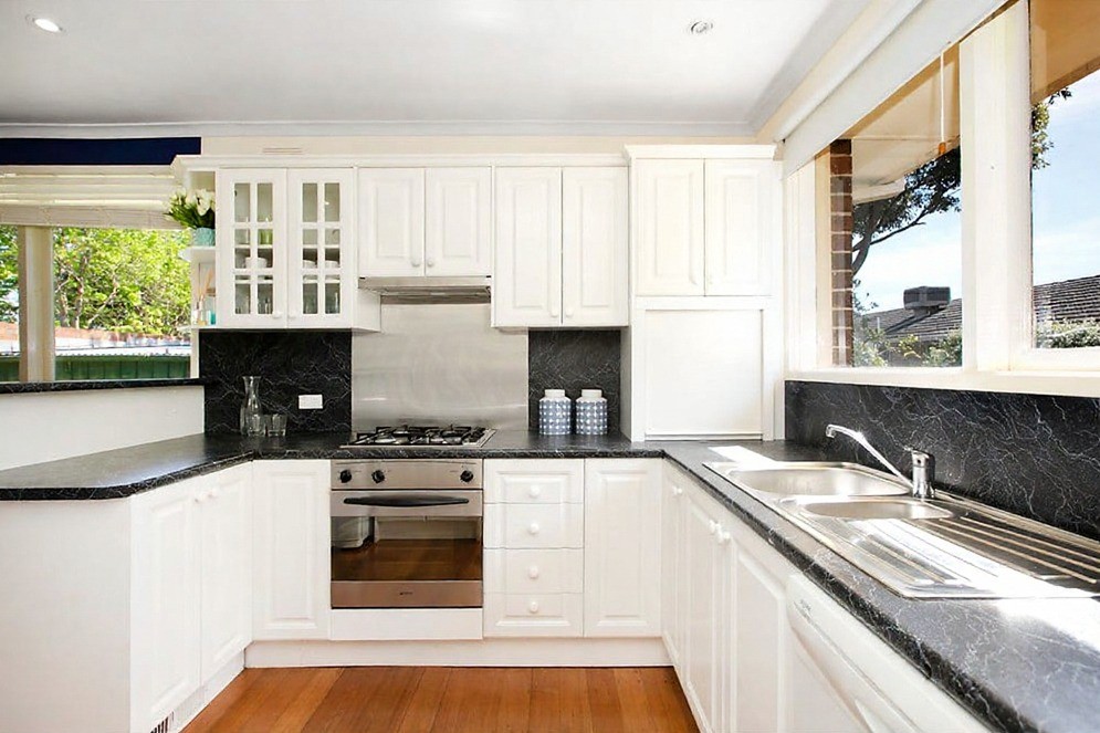 12 Toorak Drive, Dingley Village, VIC 3172