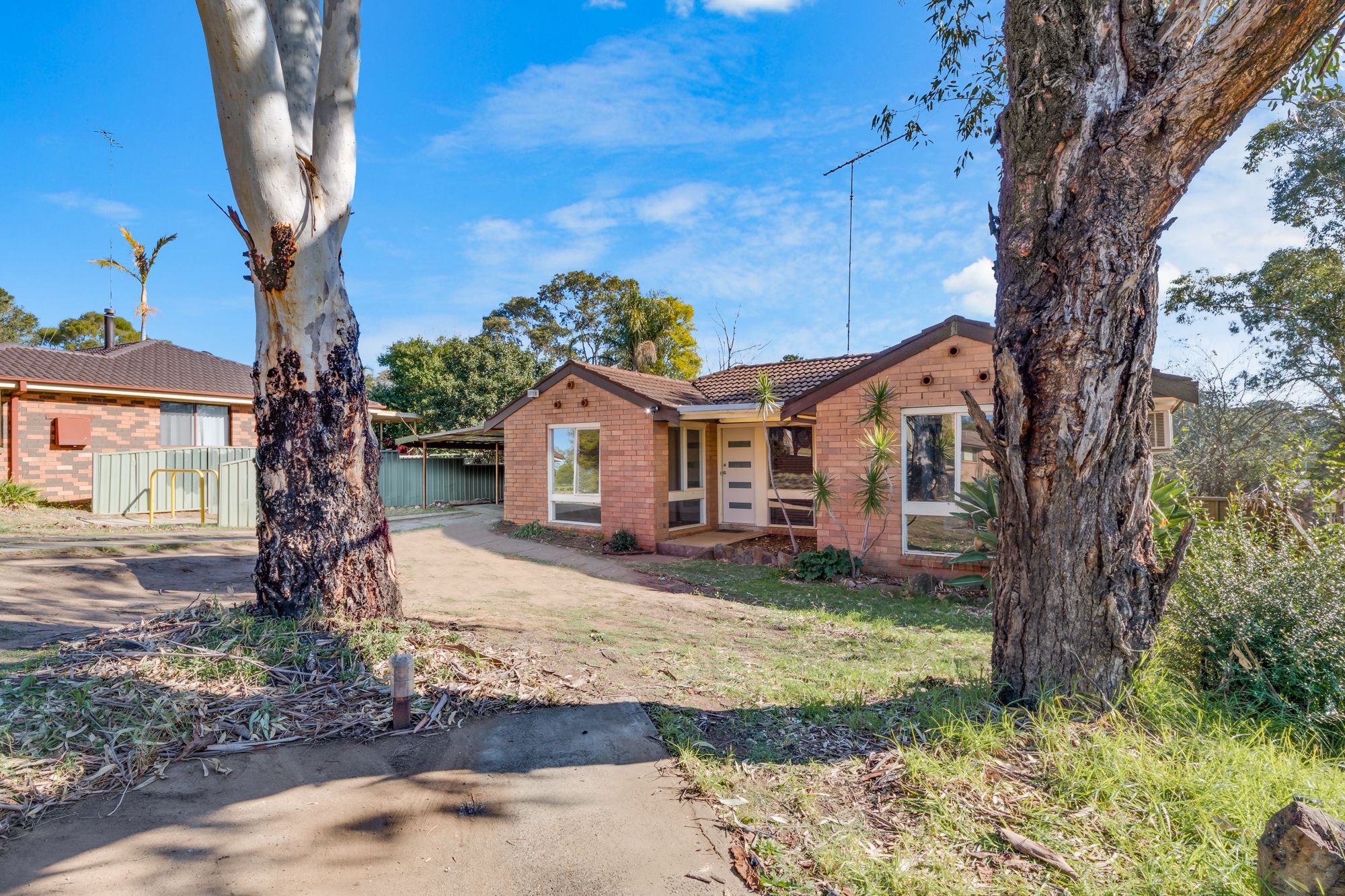 Ambarvale, NSW 2560