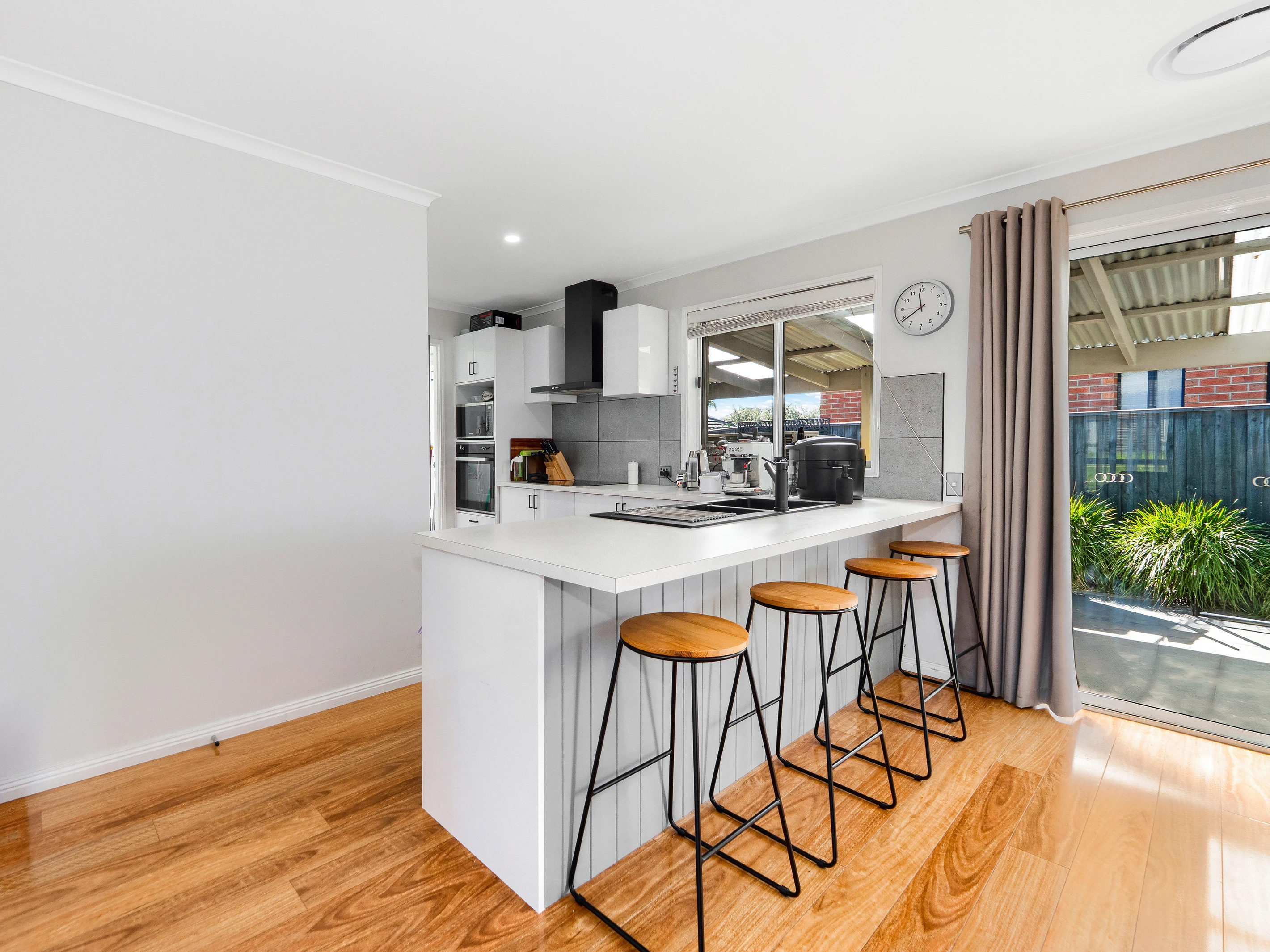 20 Chatswood Drive, Narre Warren South, VIC 3805