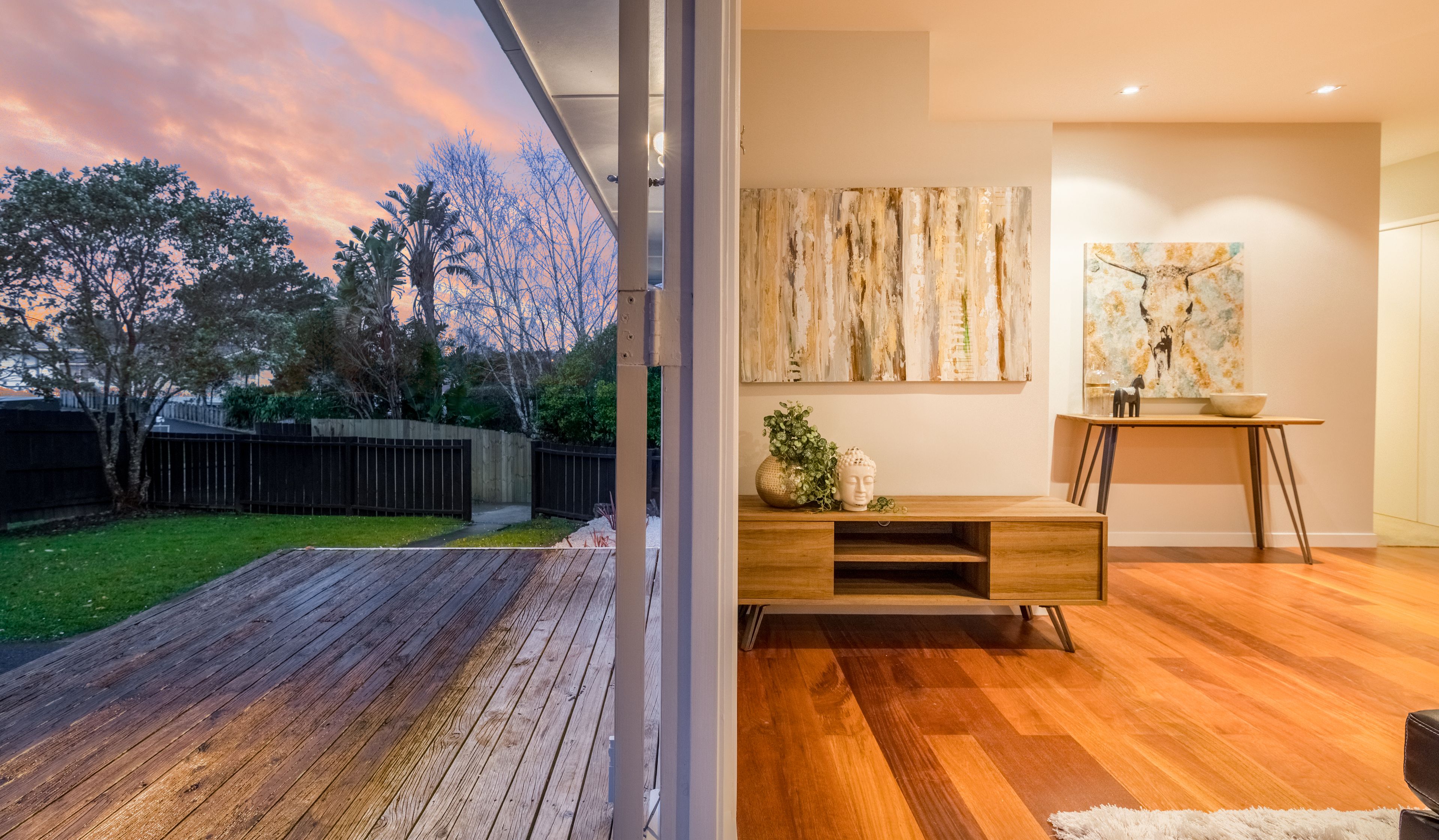 43 La Rosa Street, Green Bay, Waitakere City