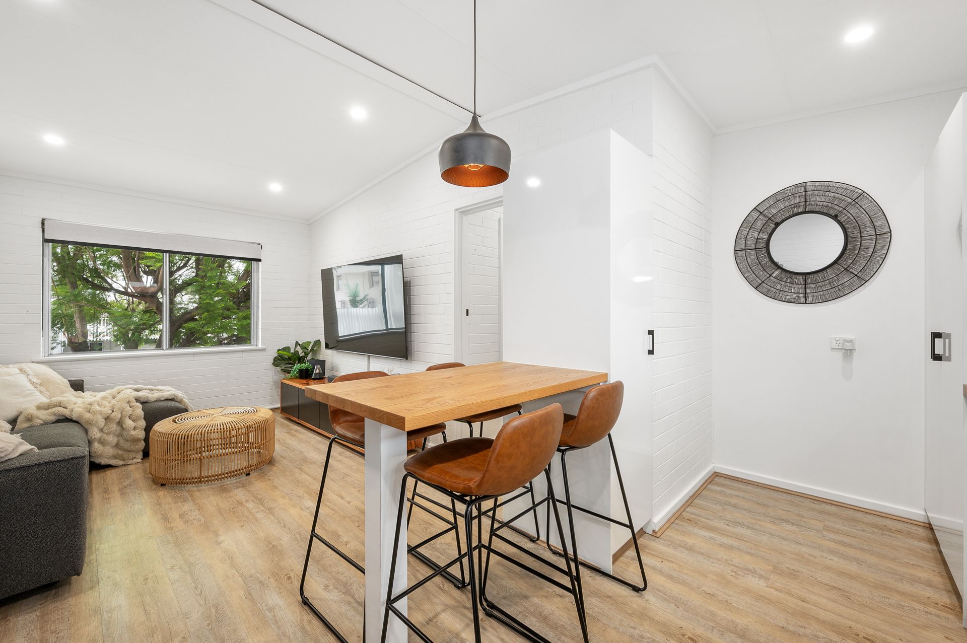 320 Canning Highway