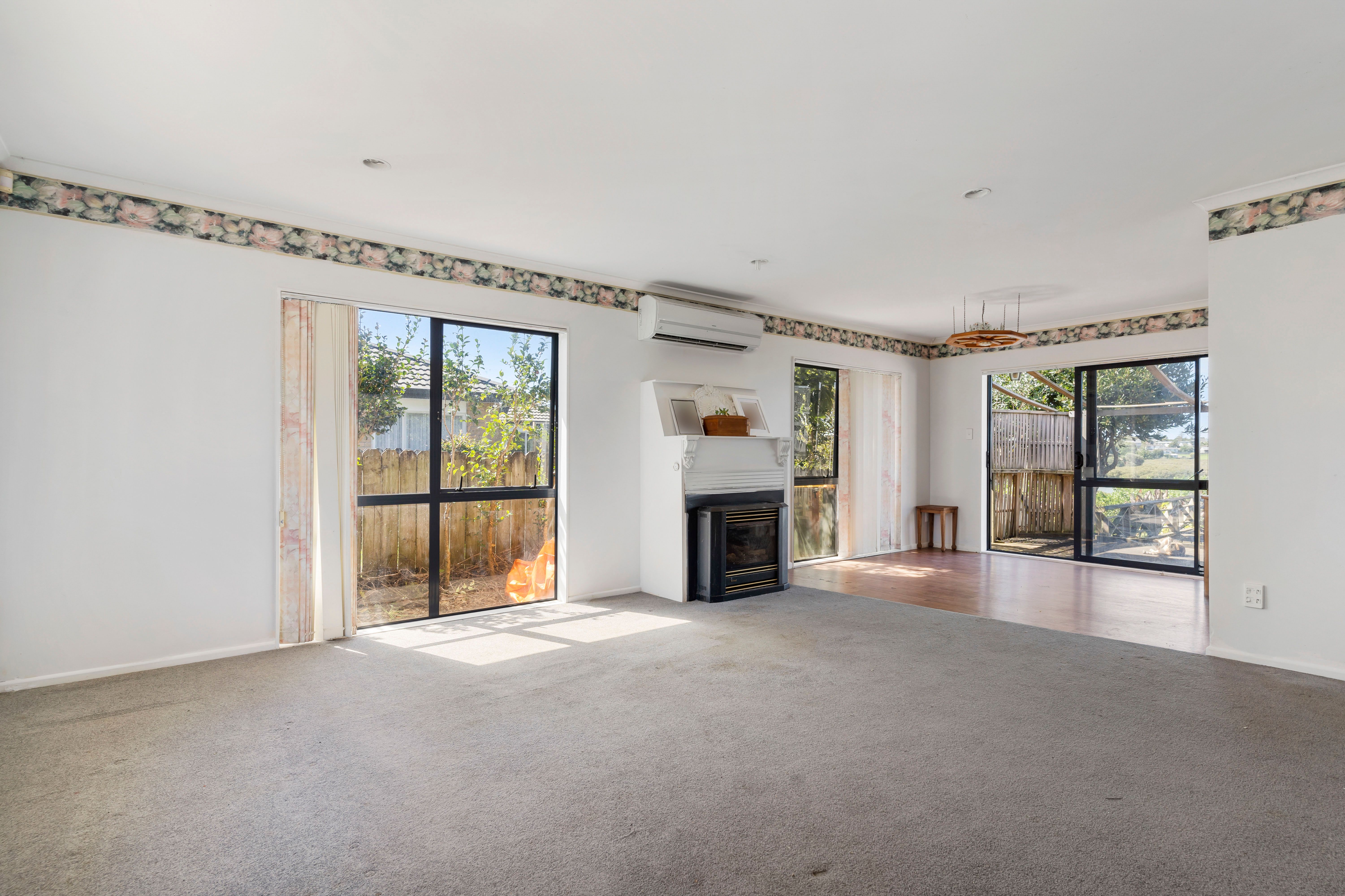 89 Waimahia Avenue, Weymouth, Manukau City