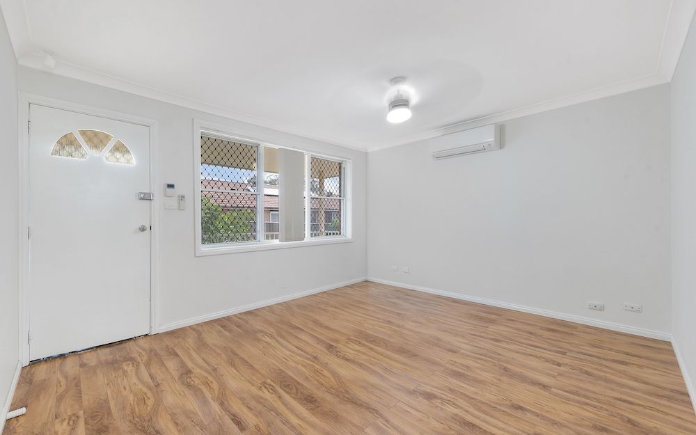 4/4 Bensley Road, Macquarie Fields, NSW 2564
