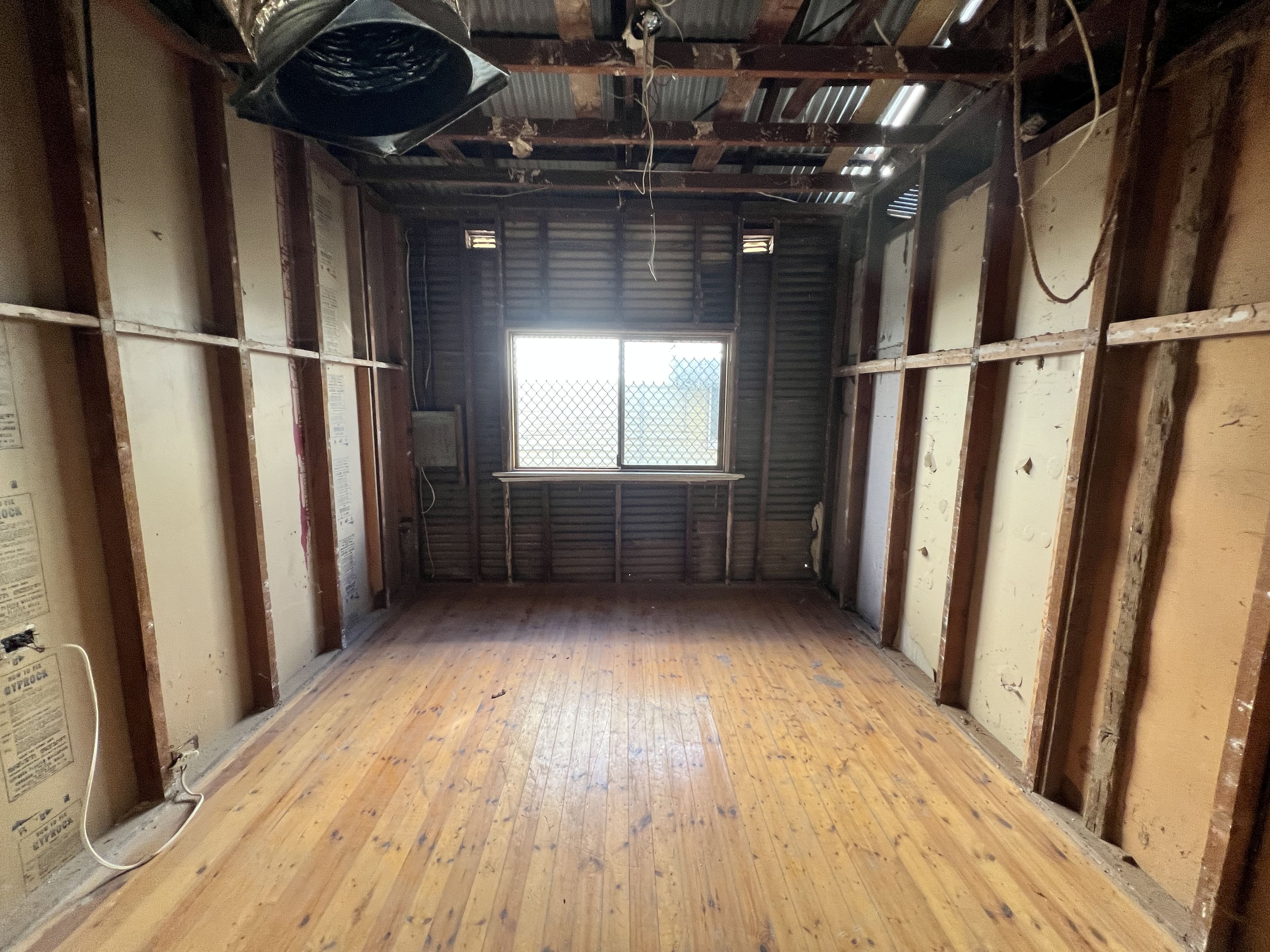 522 Lane Lane — photo 8 of 15