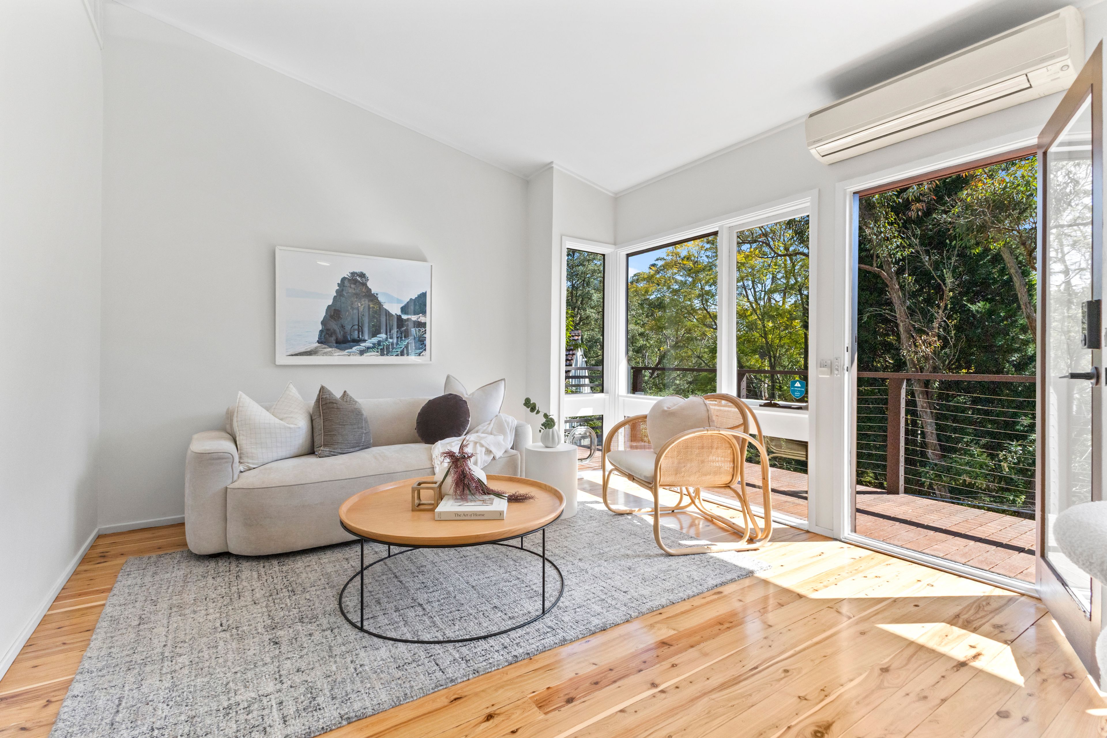 55 Harris Road — photo 4 of 12