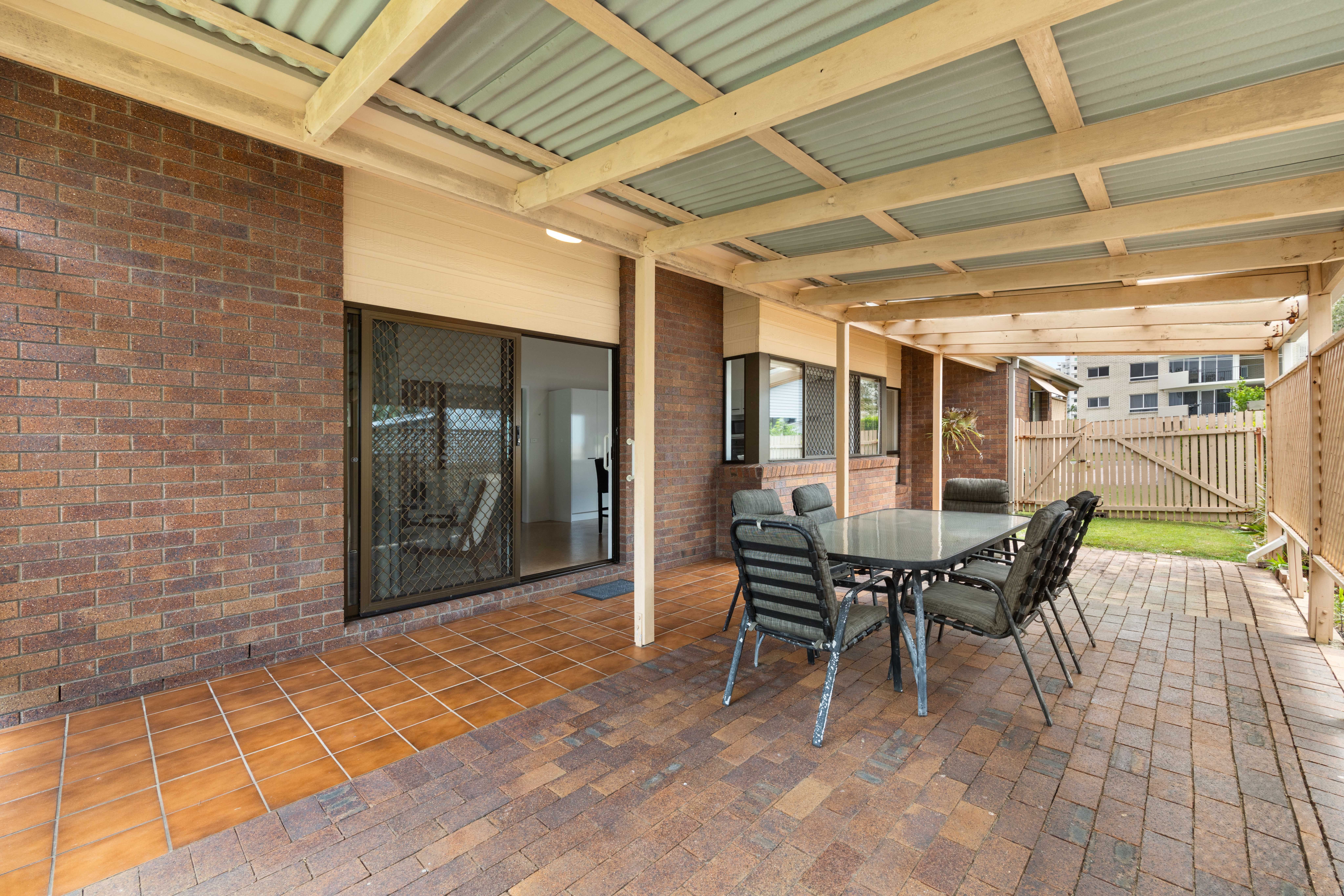 2 Onslow Street — photo 12 of 20